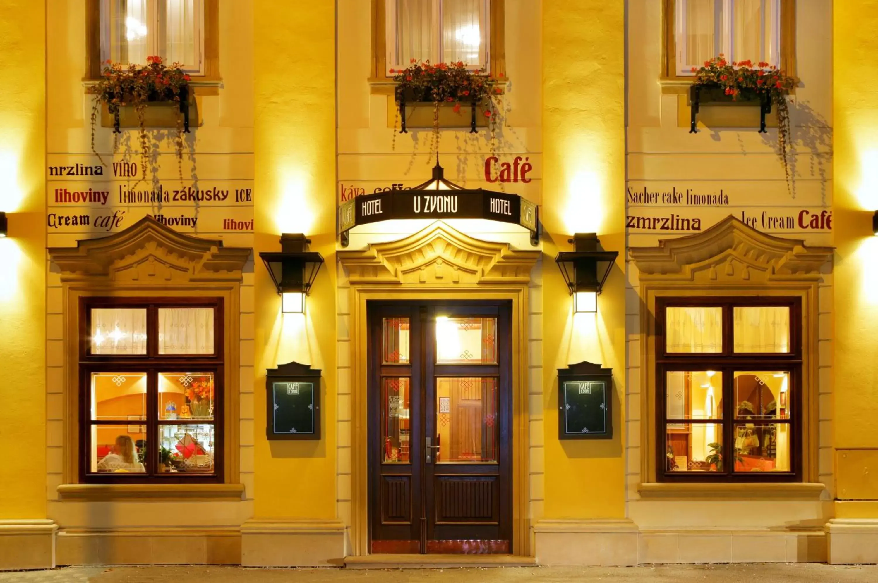 Hygge Hotel U Zvonu Hygge Hotel U Zvonu