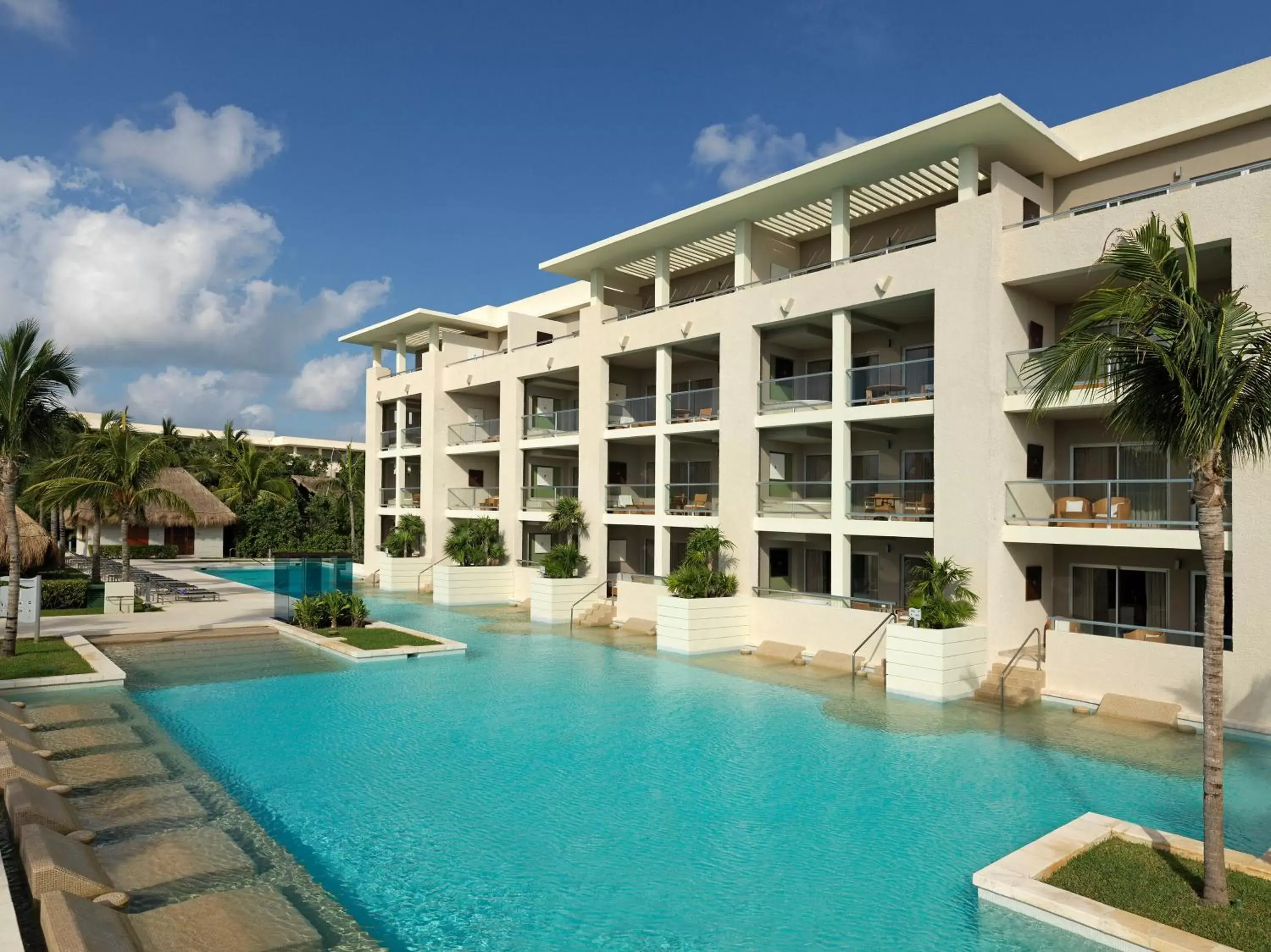 Swimming pool, Property Building in Paradisus Playa del Carmen All Inclusive