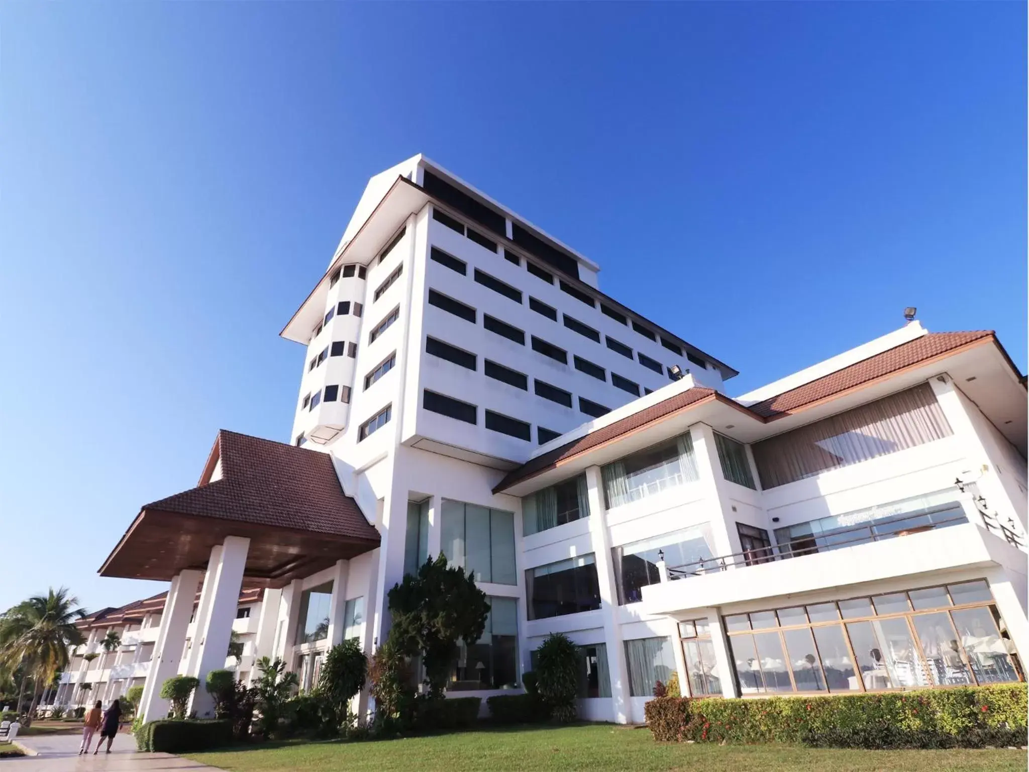 Property building in Fortune River View Hotel Nakhon Phanom