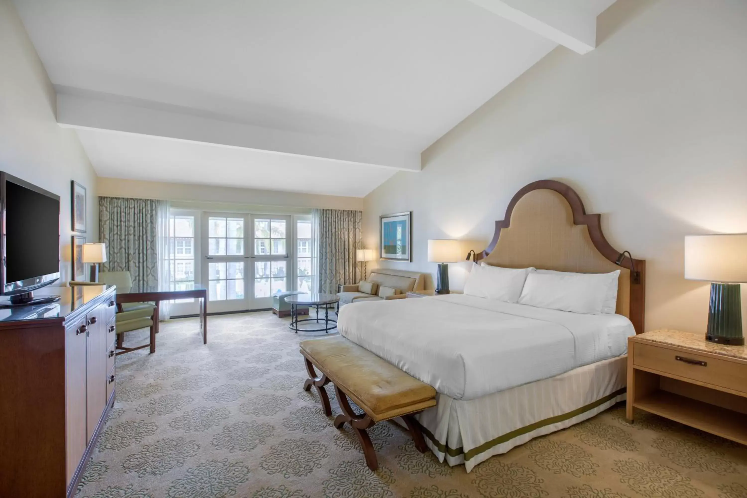 La Costa Room - 1 King Bed in Omni La Costa Resort & Spa Carlsbad