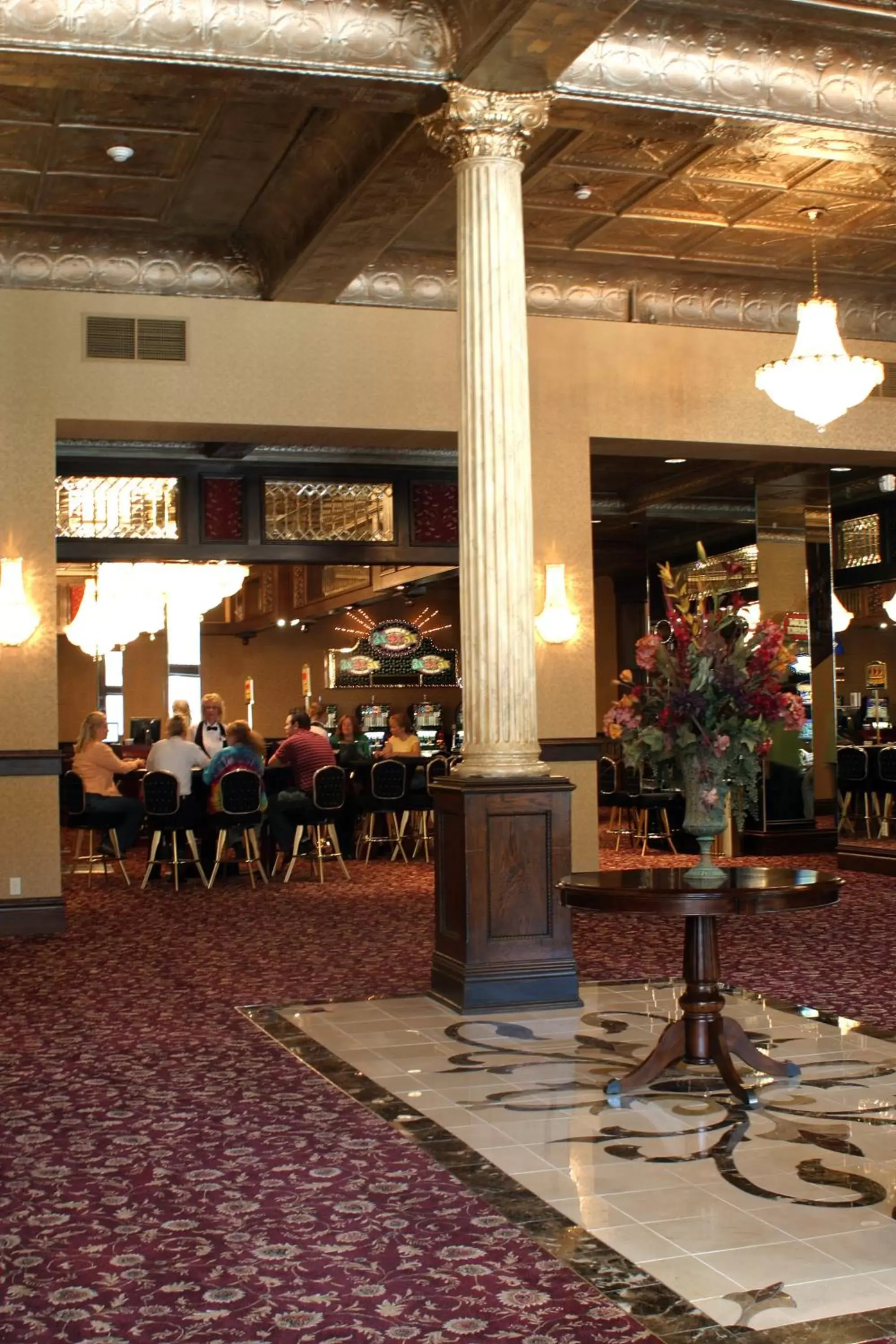 Casino, Restaurant/Places to Eat in Historic Franklin Hotel