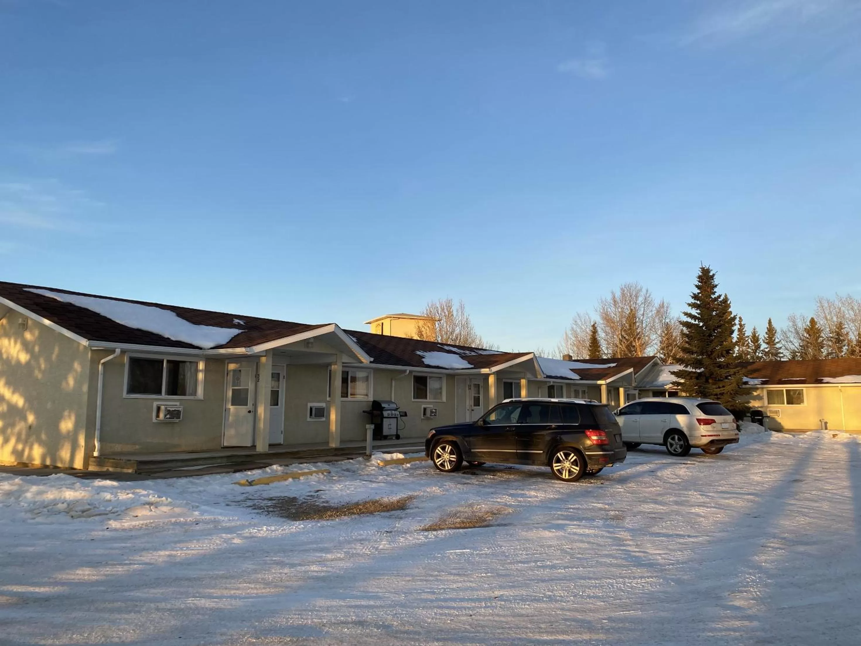 Property Building in Hitching Post Motel