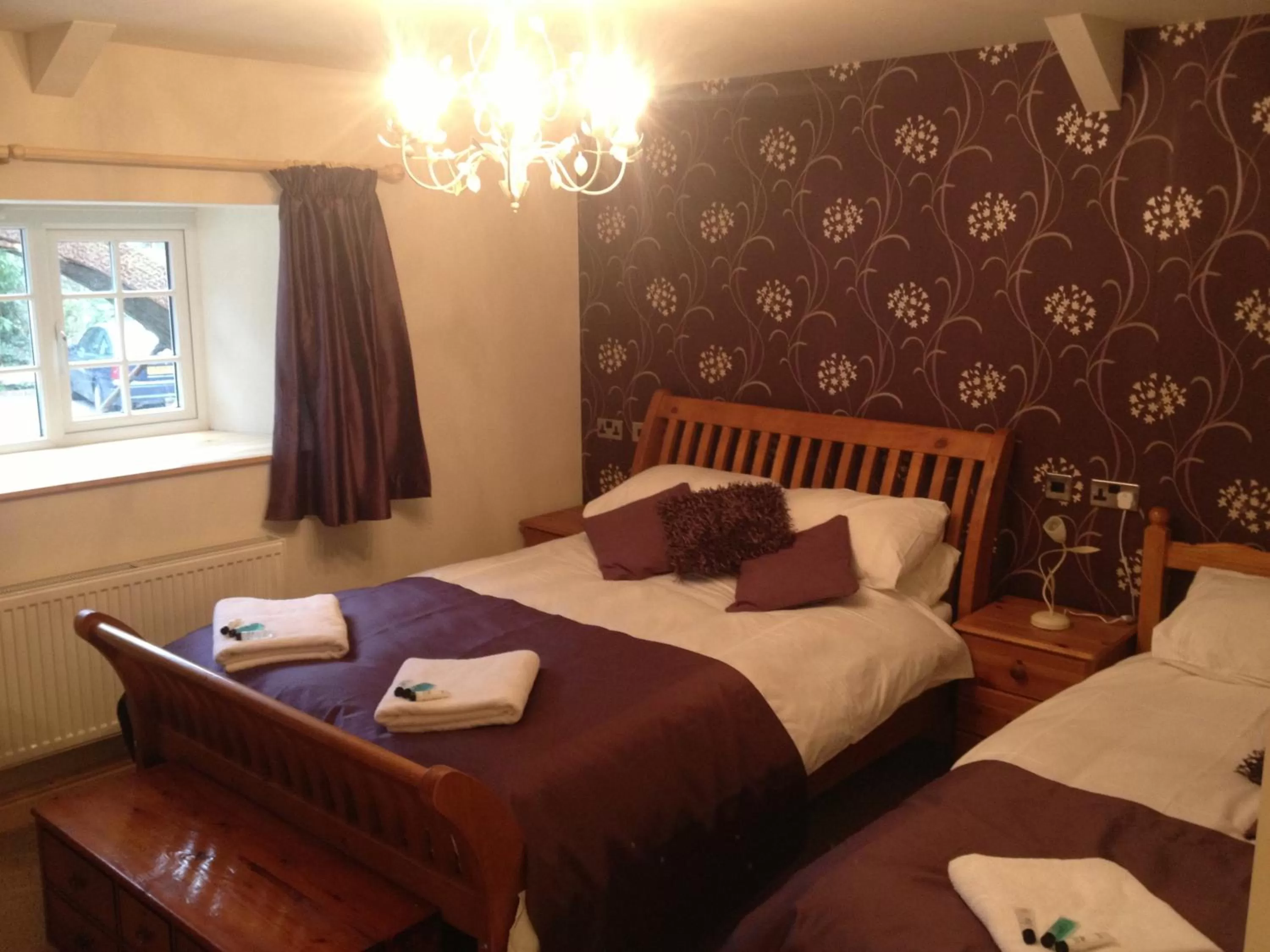 Bedroom, Bed in The Waterwheel