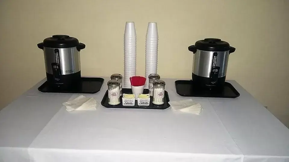 Coffee/Tea Facilities in Hotel Principado Tijuana Aeropuerto