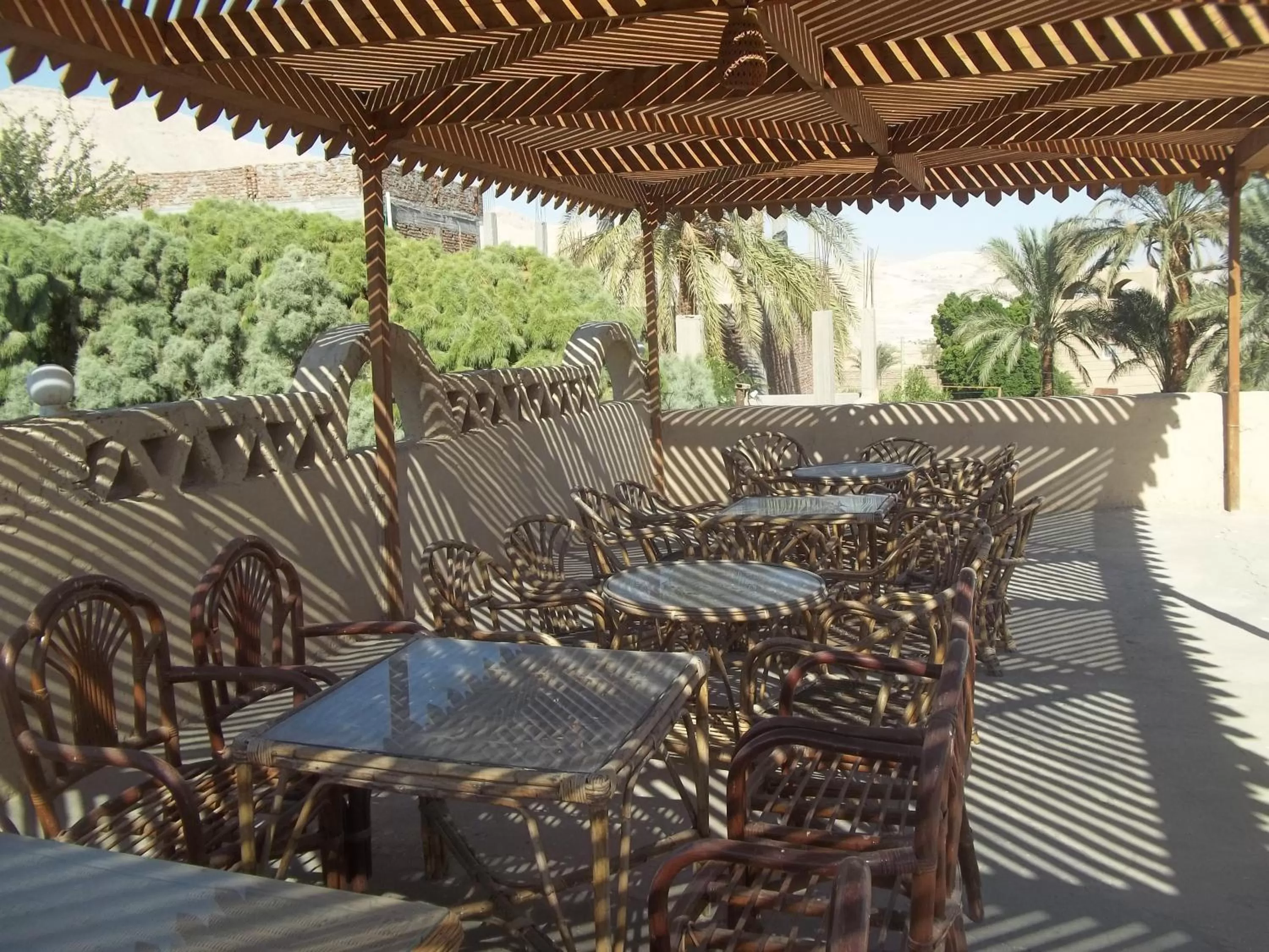 Restaurant/places to eat in Nour El Balad