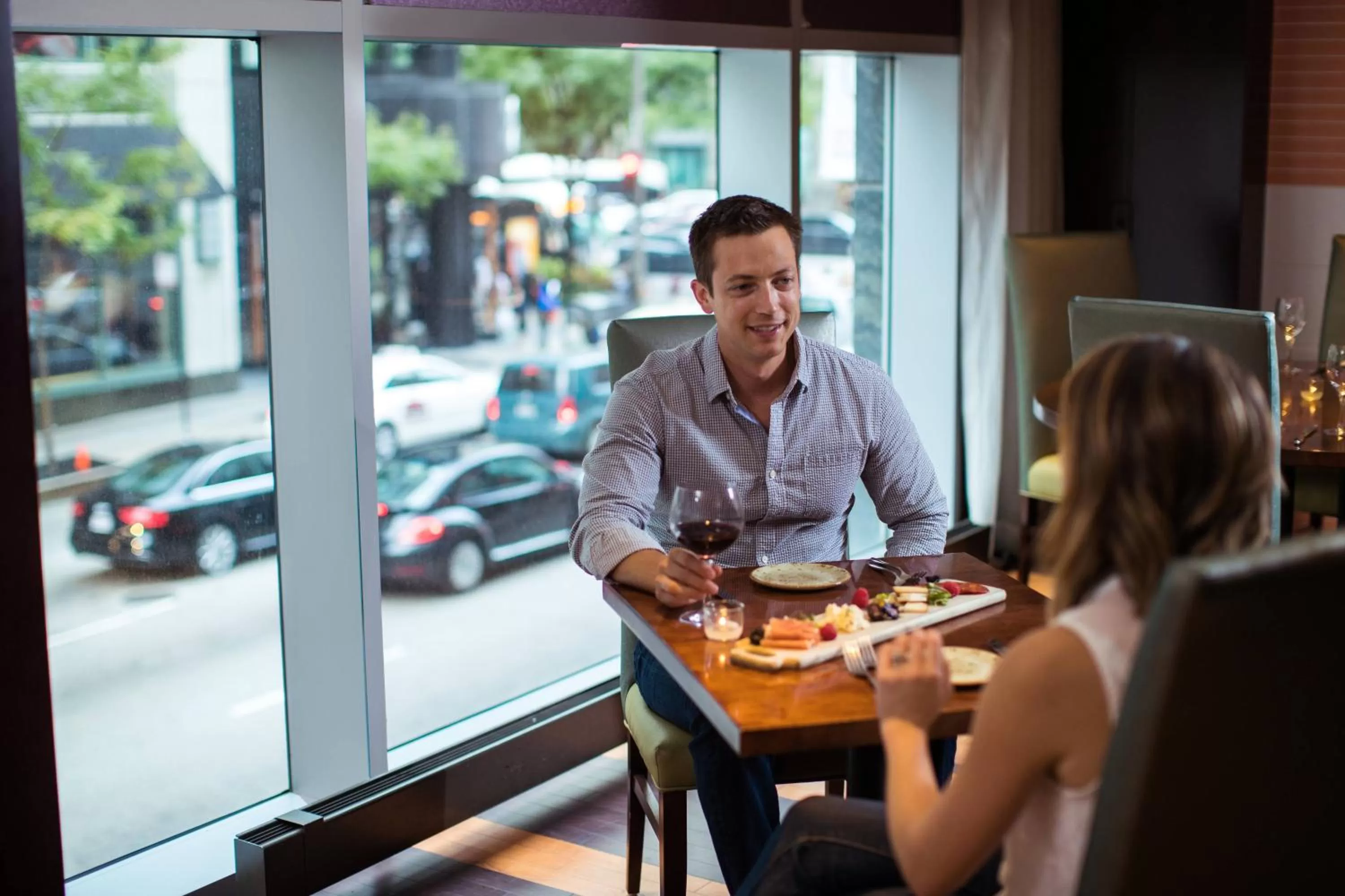 Restaurant/places to eat in Chicago Marriott Downtown Magnificent Mile