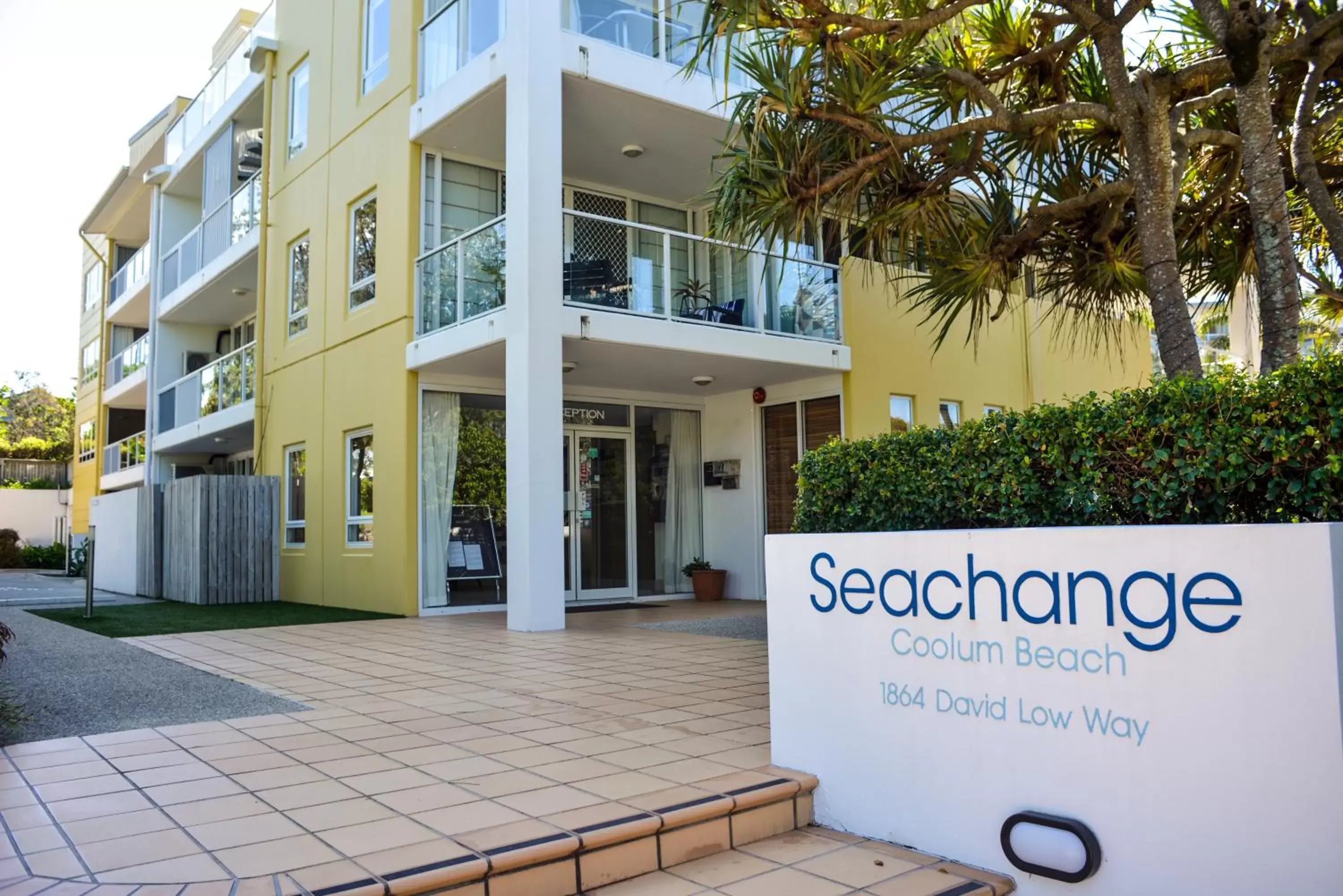 Lobby or reception, Property Logo/Sign in Seachange Coolum Beach