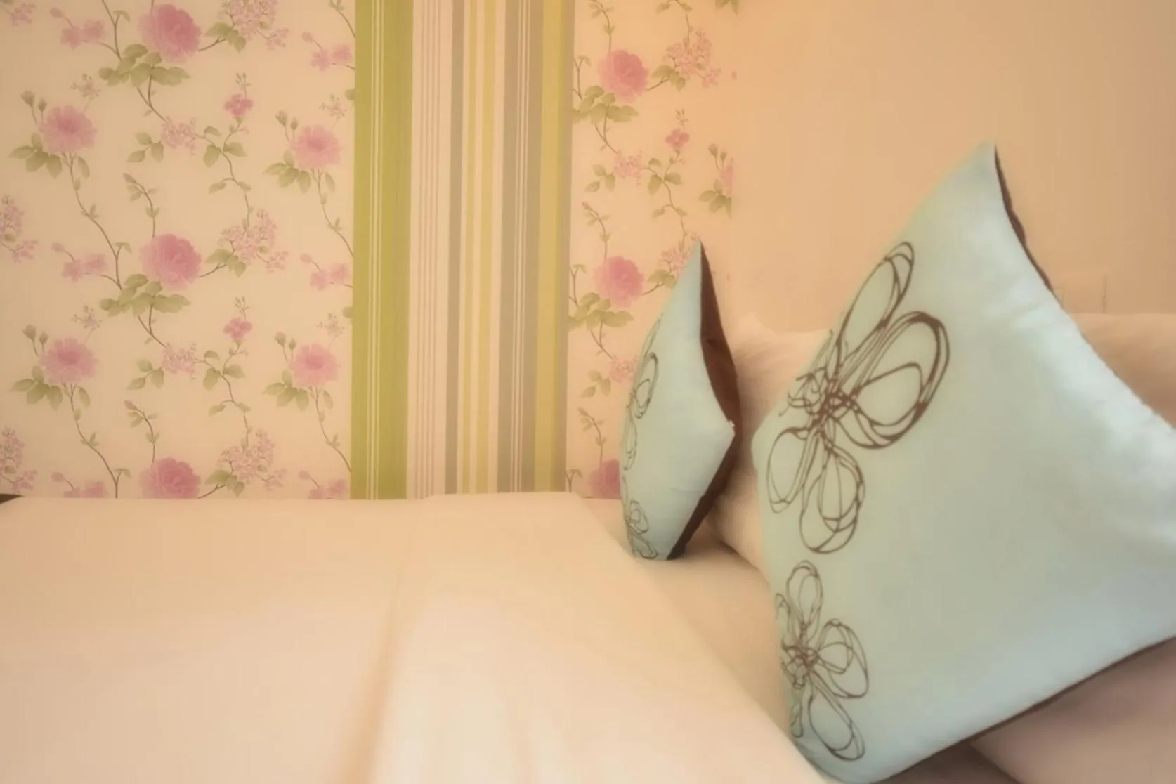 Bed in Blissotel Ratchada