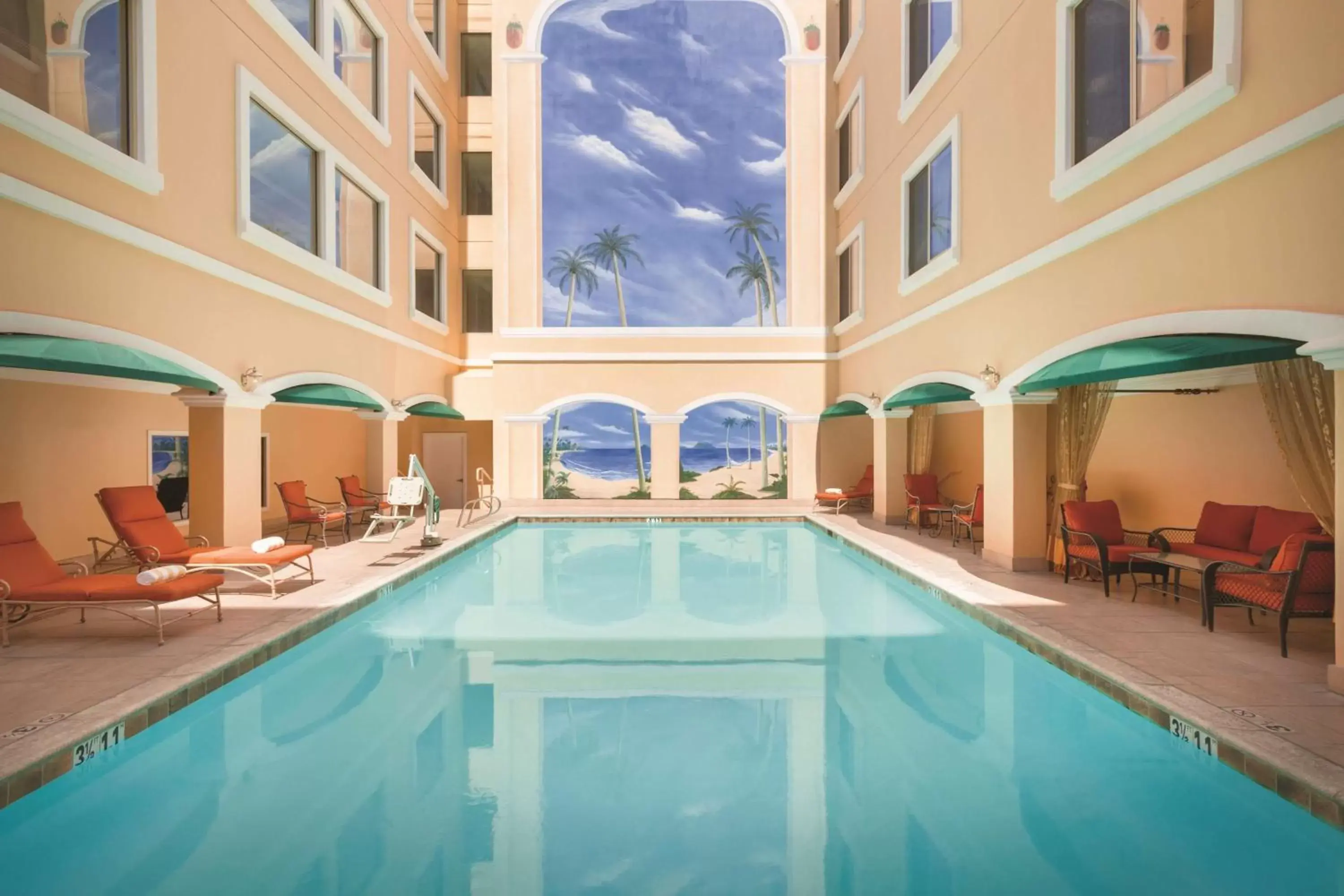 Pool view in Hilton Los Angeles/San Gabriel Pool view in Hilton Los Angeles/San Gabriel