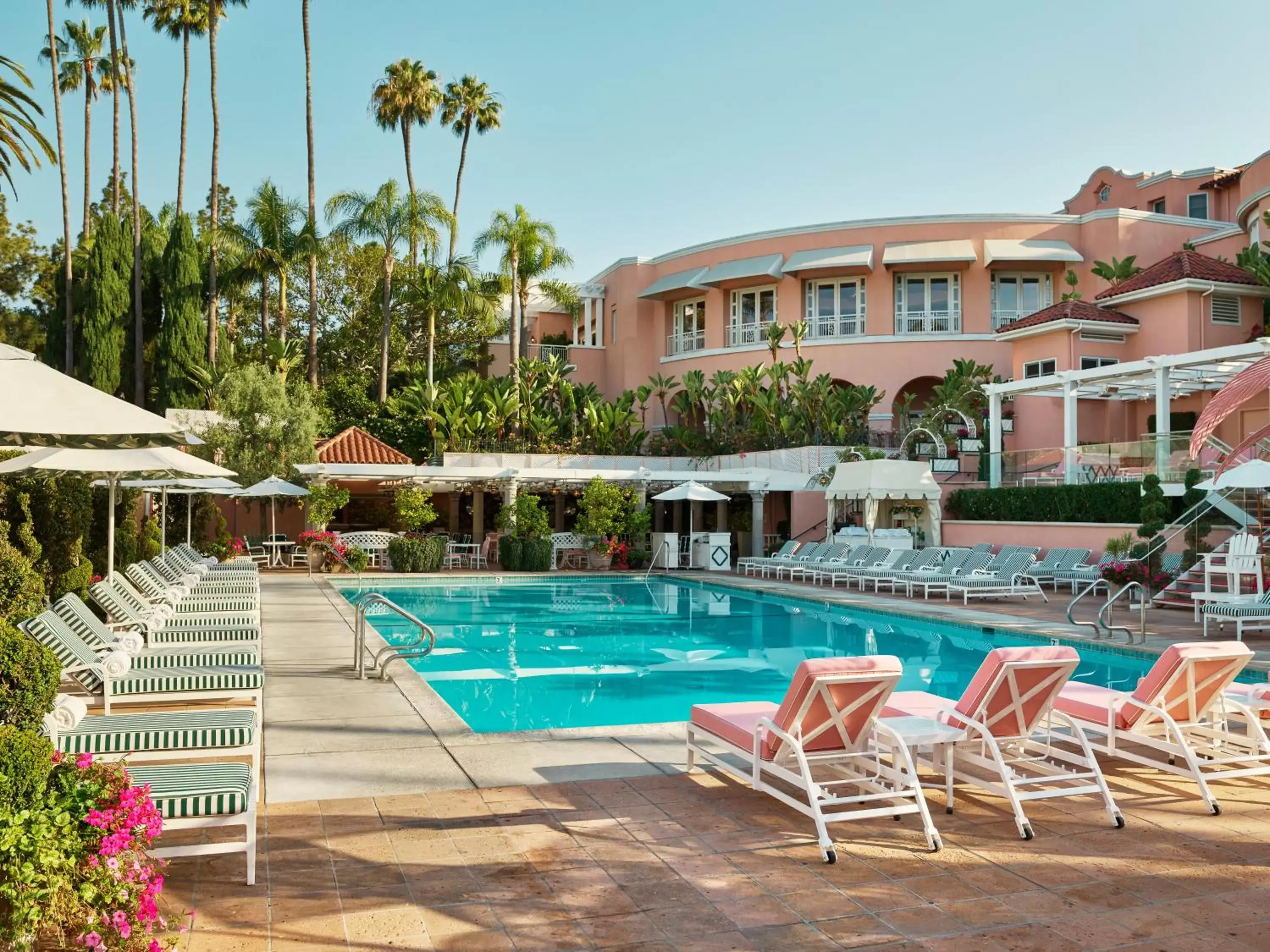 Pool view, Swimming Pool in The Beverly Hills Hotel - Dorchester Collection