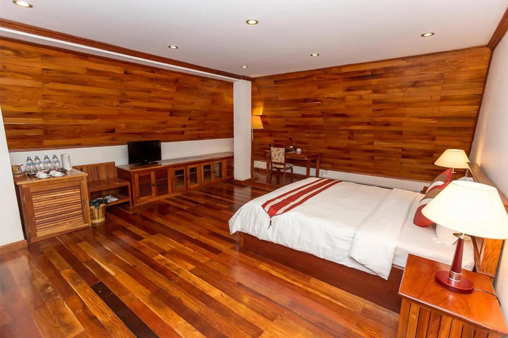 Bedroom in Cheathata CTA Hotel Siem Reap