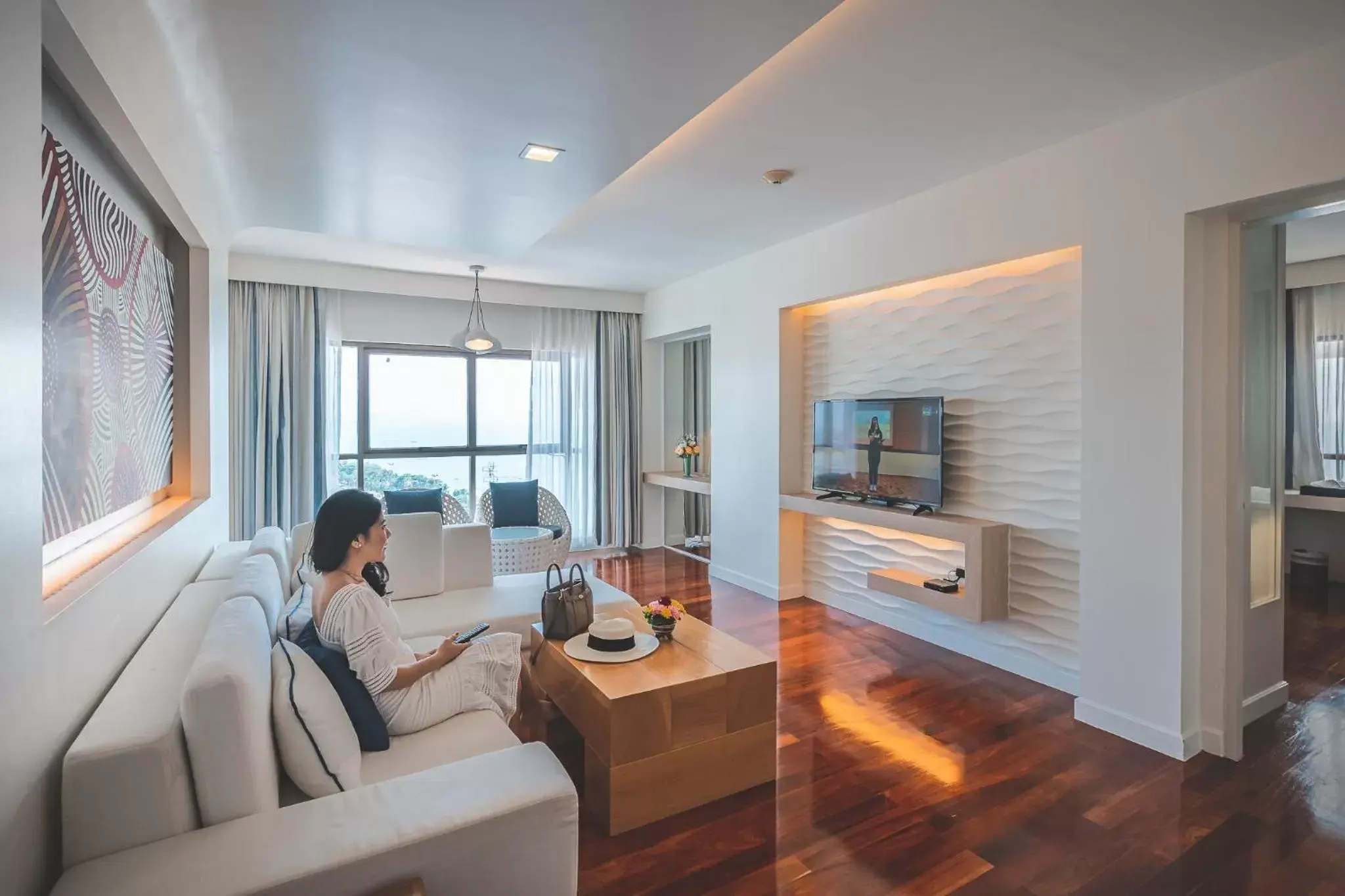 Living room, Seating Area in Jomtien Palm Beach Hotel and Resort - SHA Extra Plus
