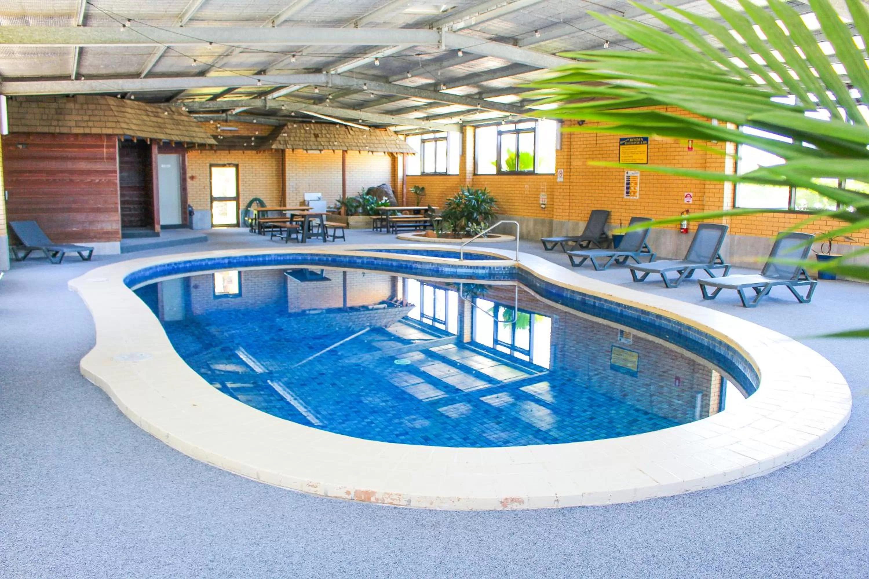 Swimming pool in Boomerang Hotel