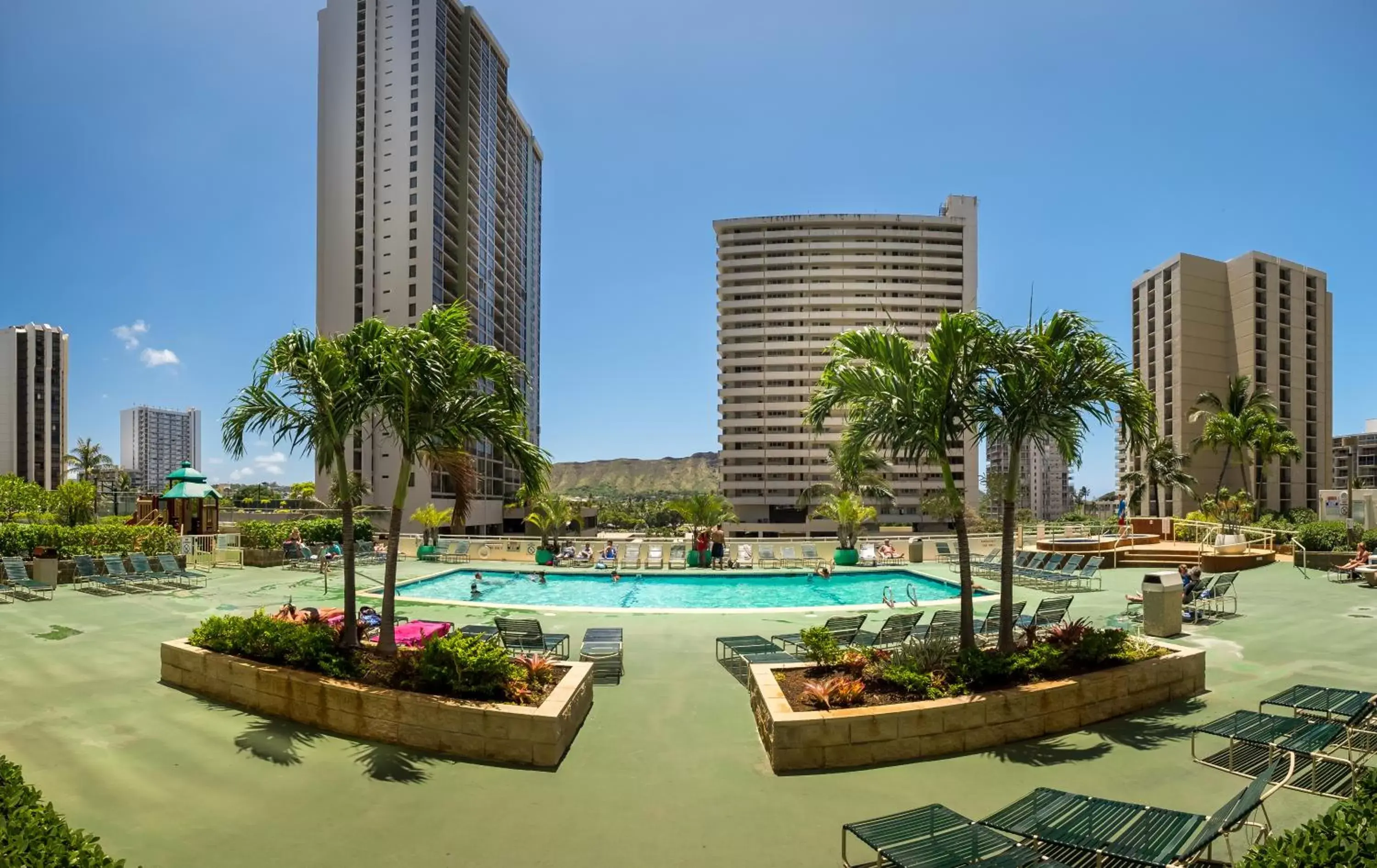 Patio, Swimming Pool in Hawaiian Sun Holidays