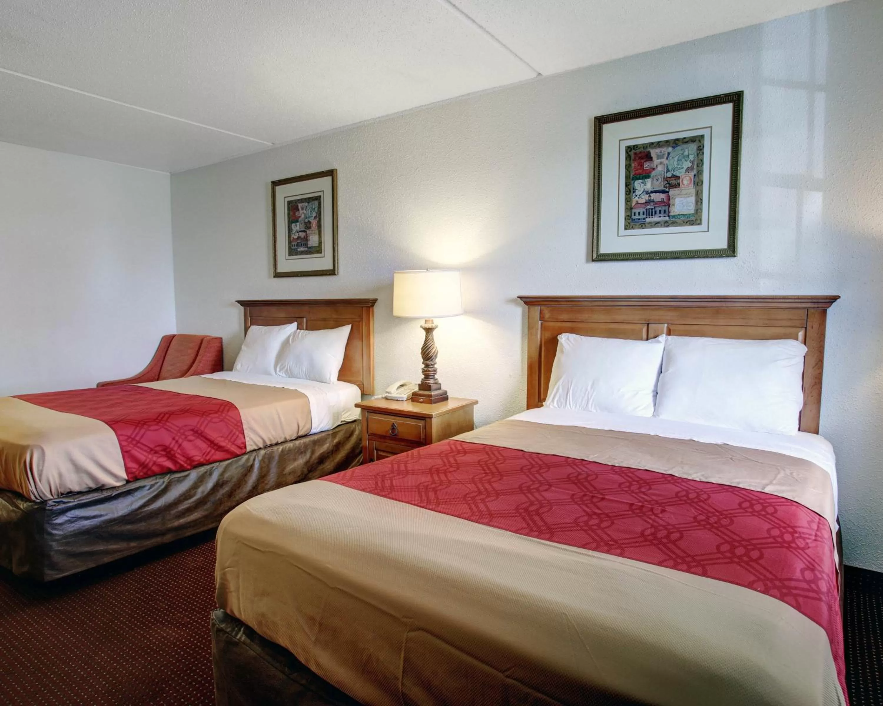Double Room with Two Double Beds - Smoking in Rodeway Inn New Braunfels - San Antonio Area