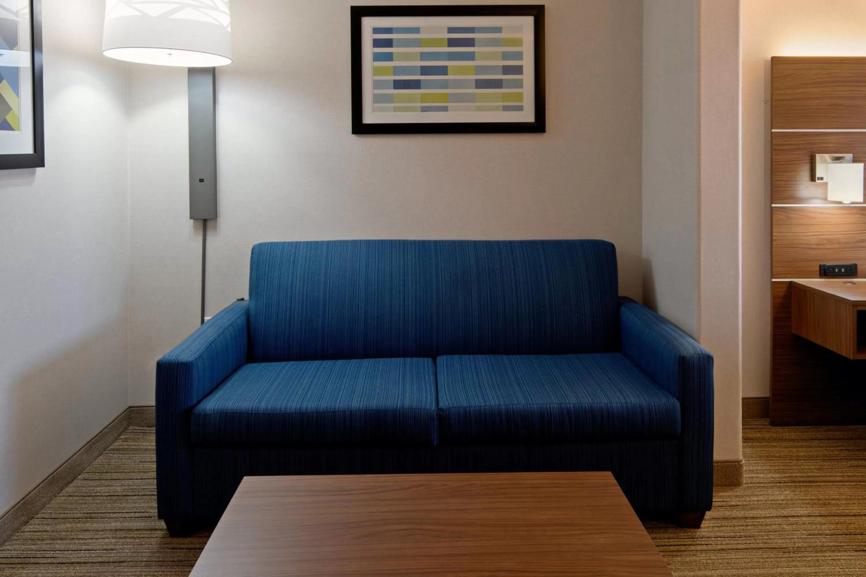 Photo of the whole room in Holiday Inn Express Fresno South by IHG