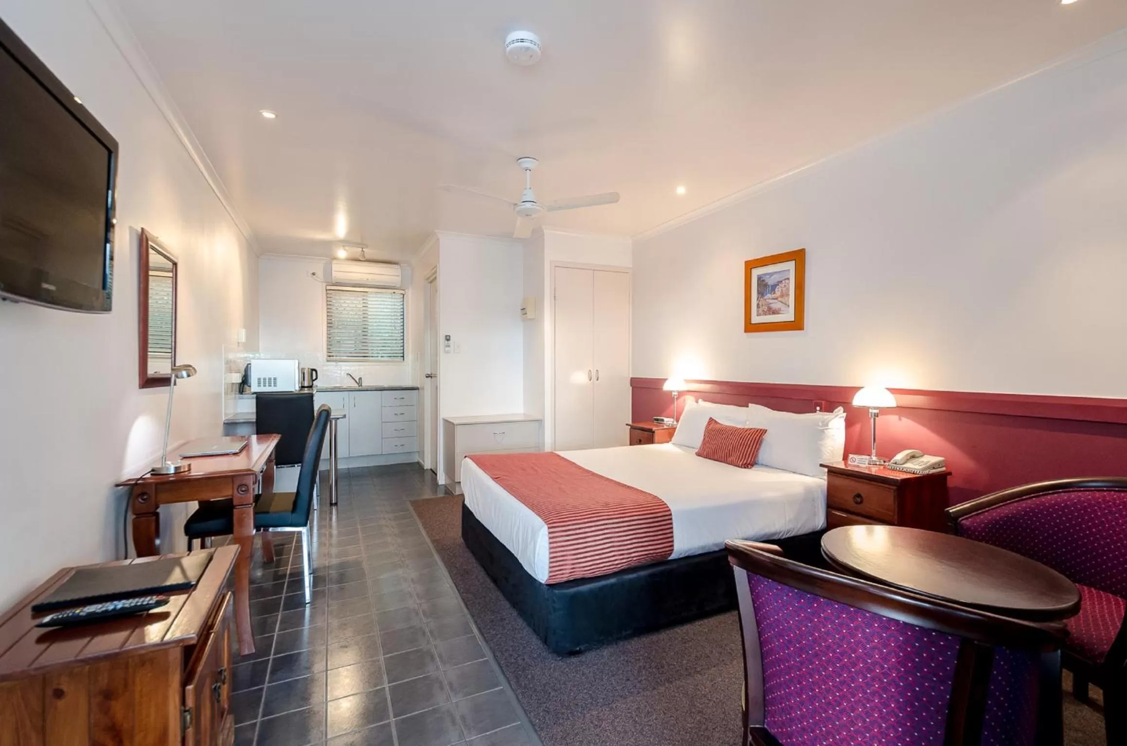 Bed in Central Studio Accommodation