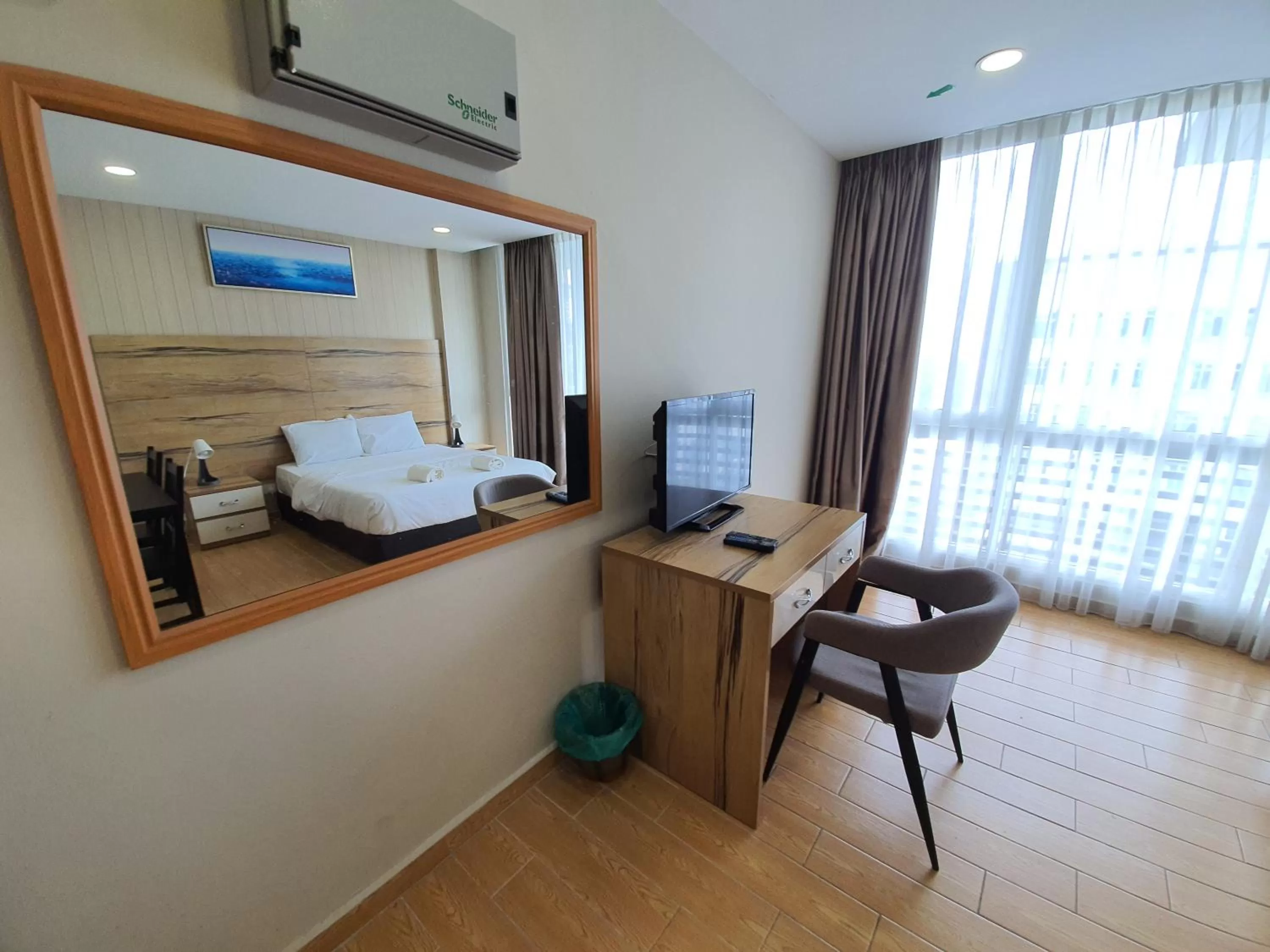 Seating area, Bed in Bangi Perdana Hotel