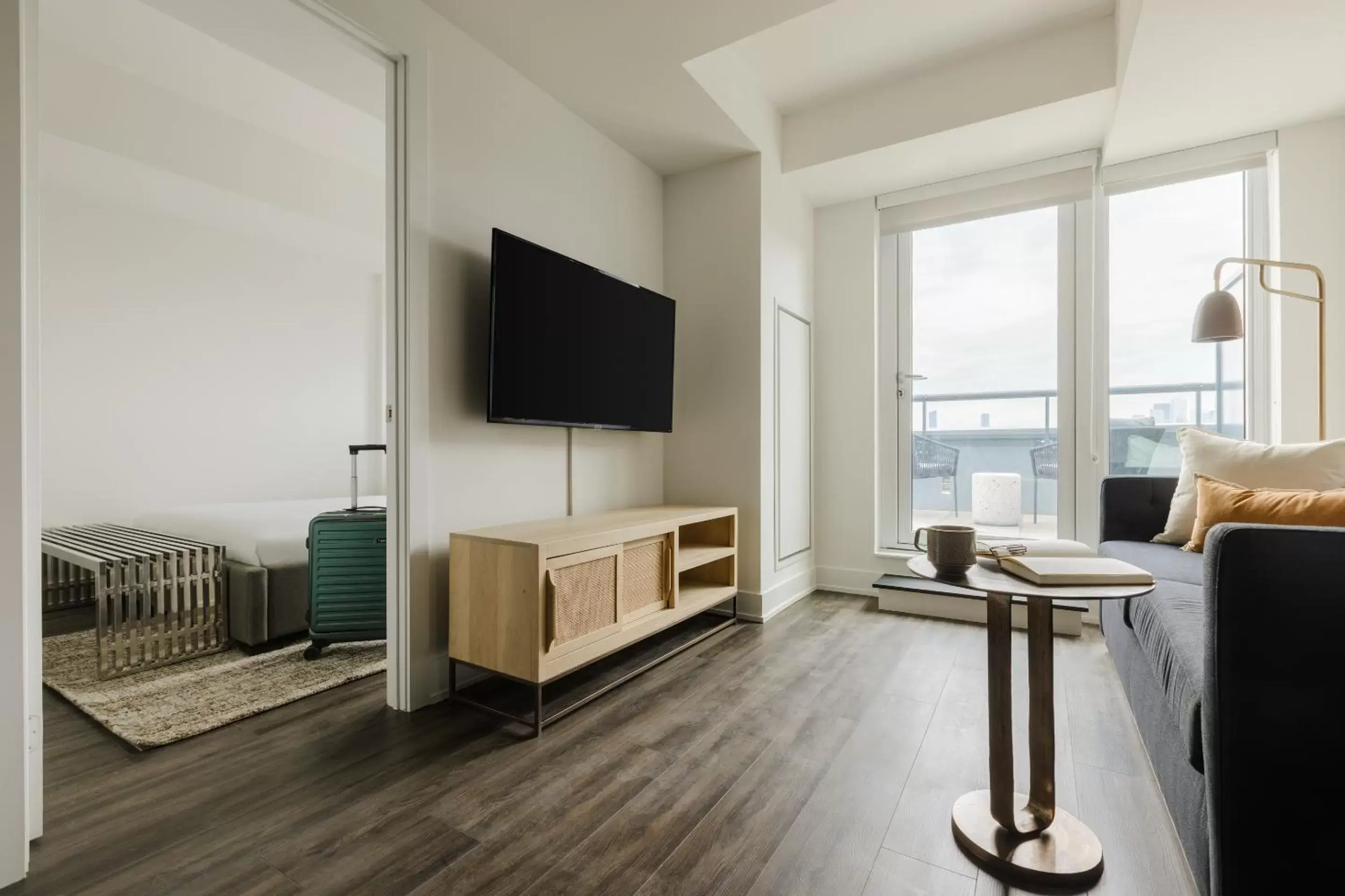 Deluxe Apartment in Nester Finn West Queen West Deluxe Apartment in Nester Finn West Queen West