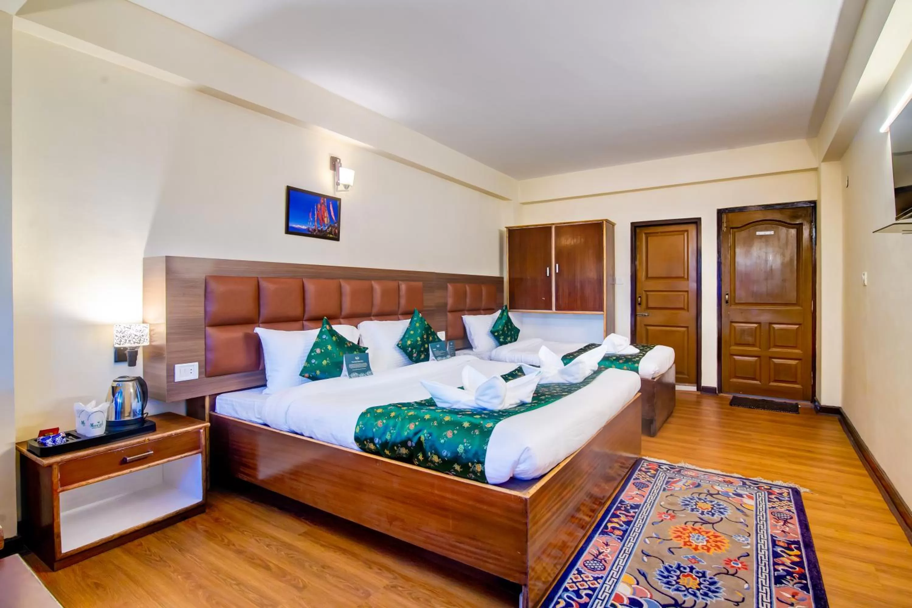 Bed in Muscatel BhumSang - 200 Mts from Mall Road