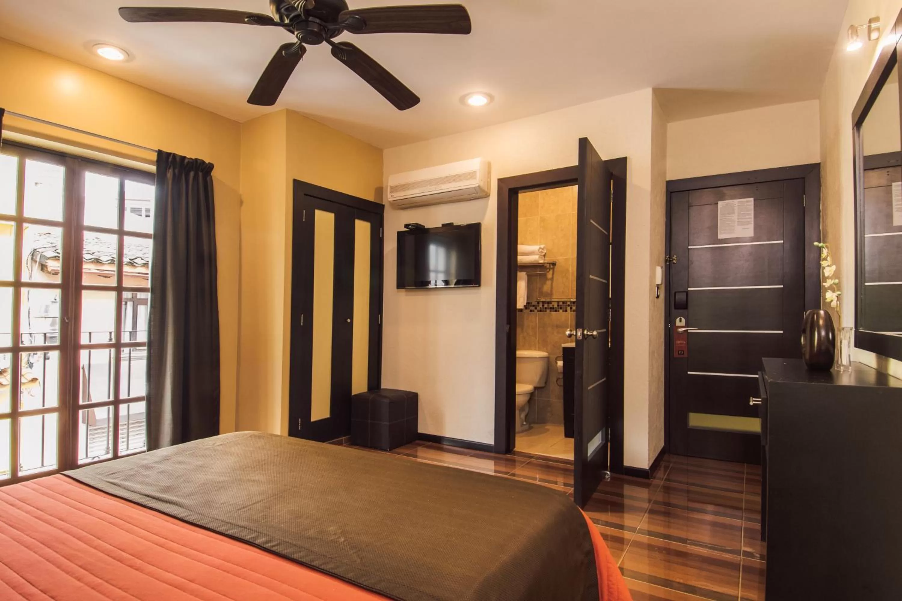 Bed in Hotel Majova Inn Xalapa