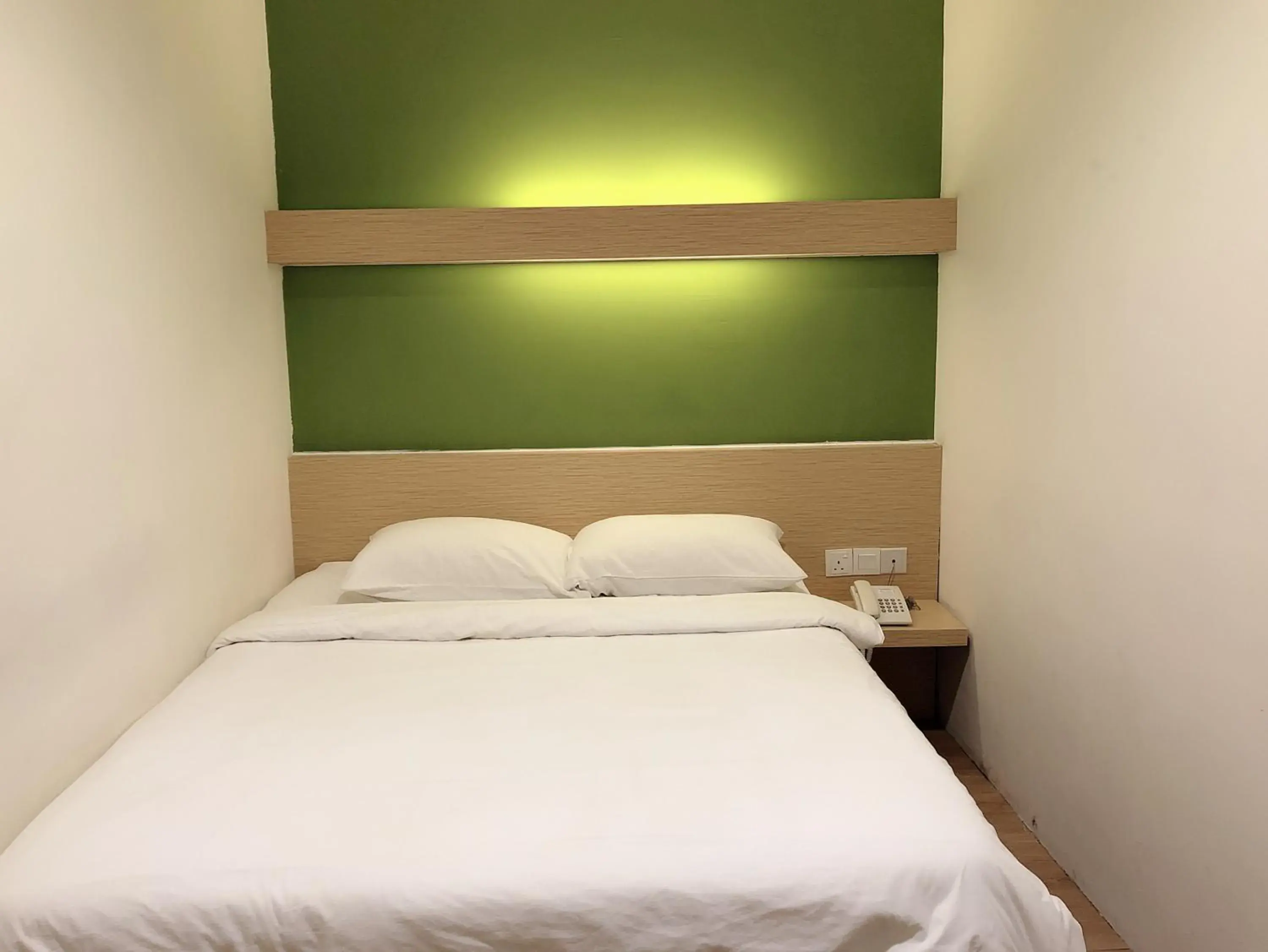 Bed in Tras Mutiara Hotel Bentong