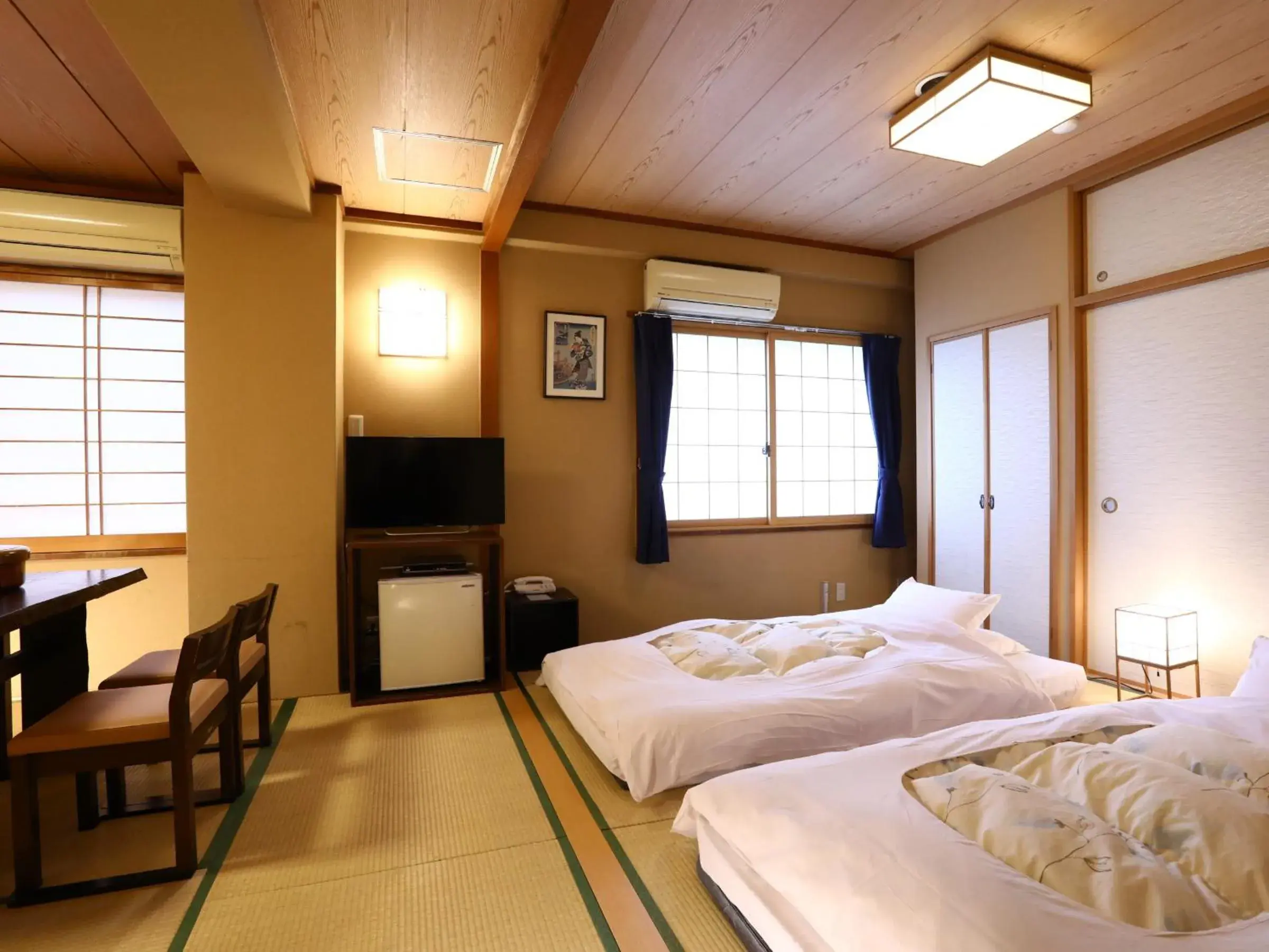 Japanese-Style Deluxe Room (Futon count varies by the number of guests at booking) in Ryokan Kamogawa Asakusa Japanese-Style Deluxe Room (Futon count varies by the number of guests at booking) in Ryokan Kamogawa Asakusa