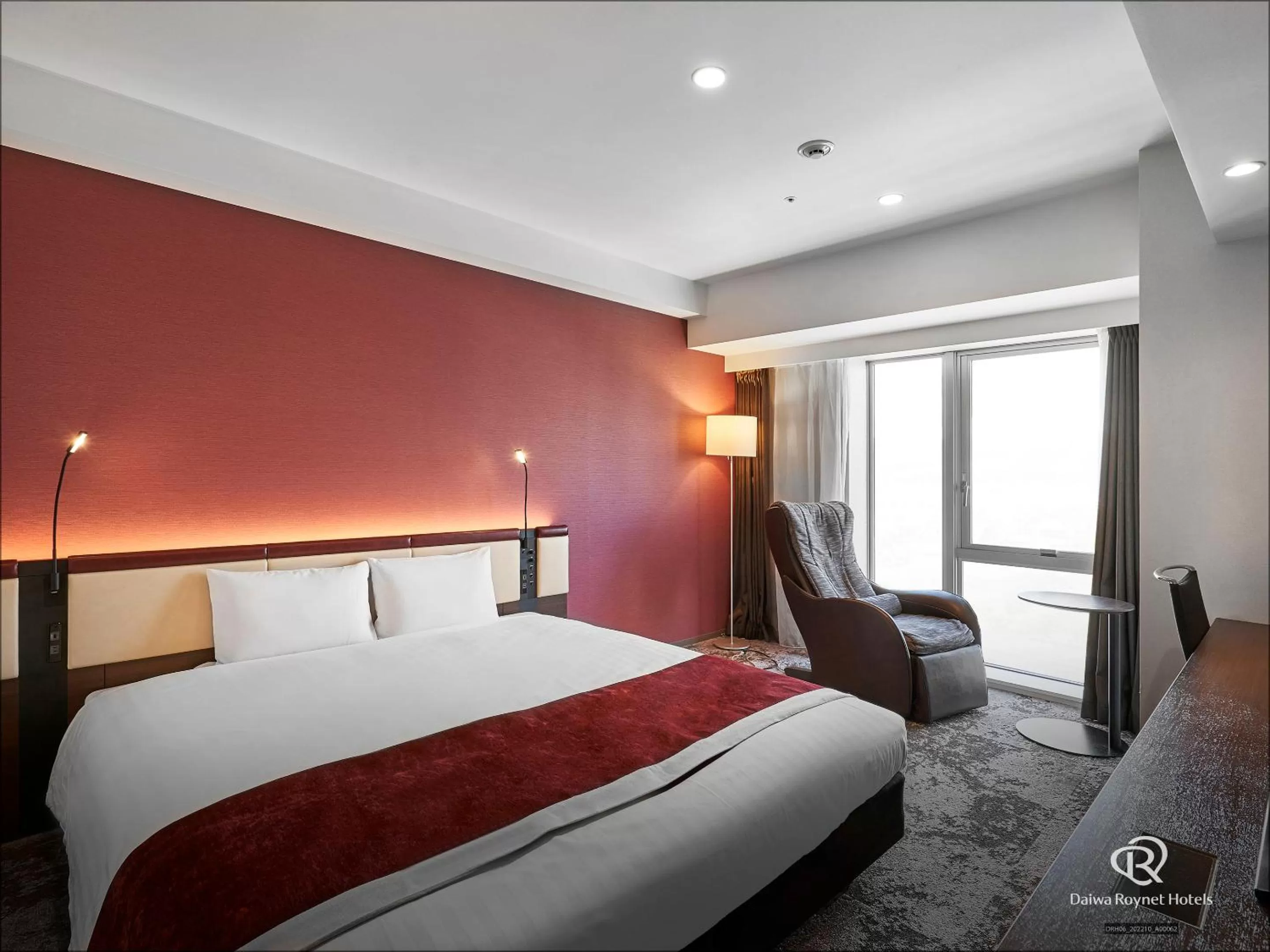 Deluxe King Room with No View - single occupancy in Daiwa Roynet Hotel Fukuyama Ekimae