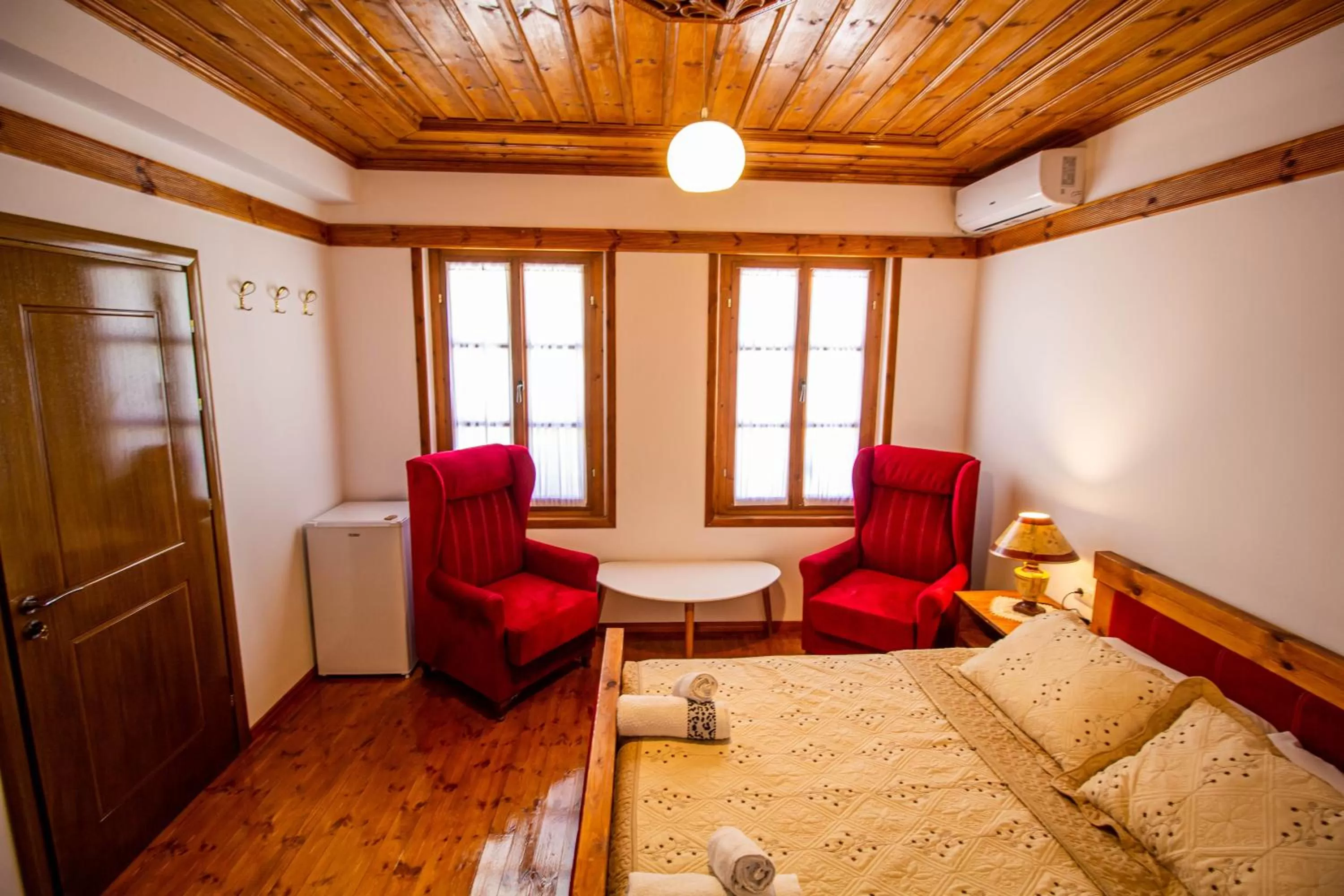 Bed in Hotel Bebej Tradicional