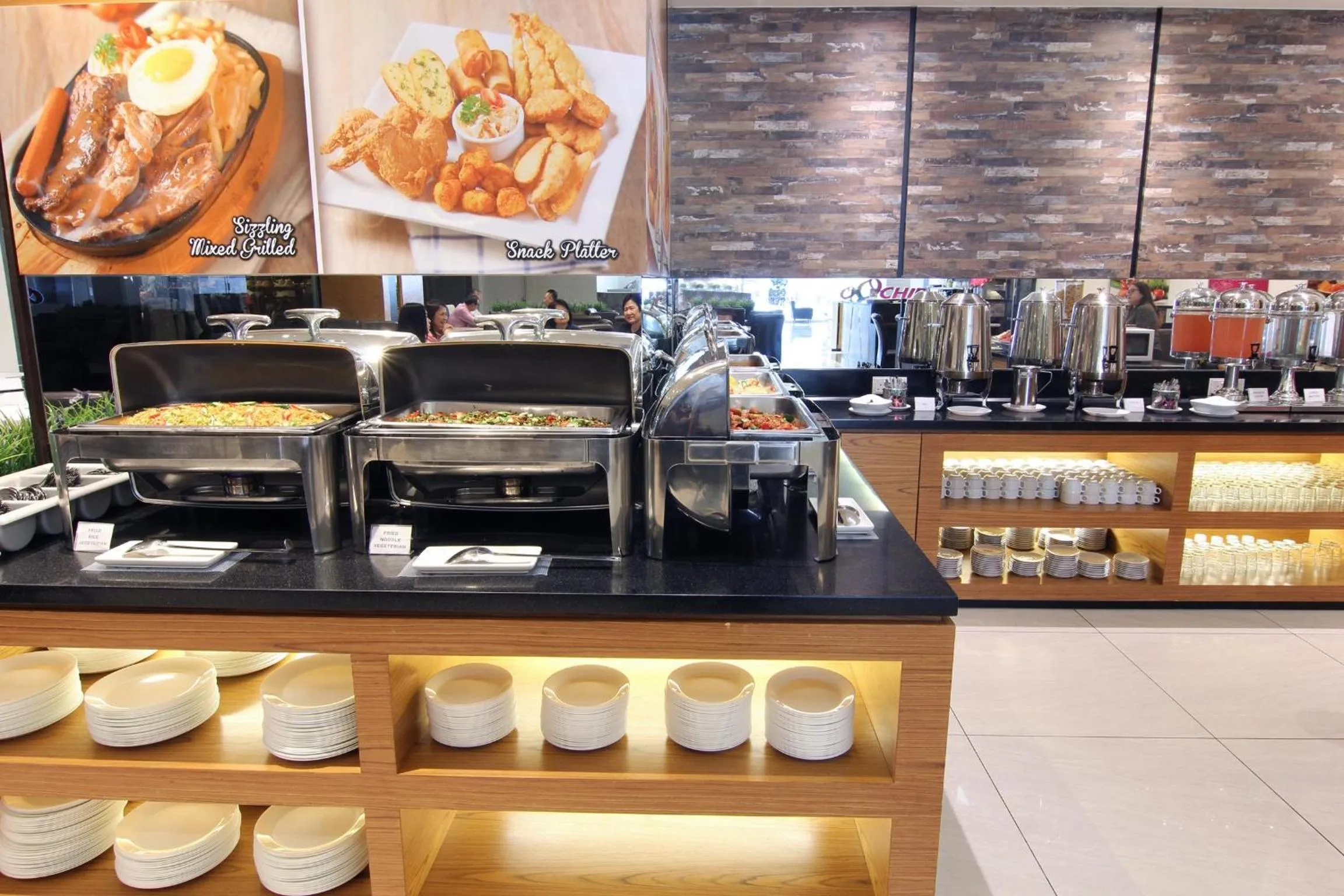 Breakfast in Pacific Express Hotel Chinatown