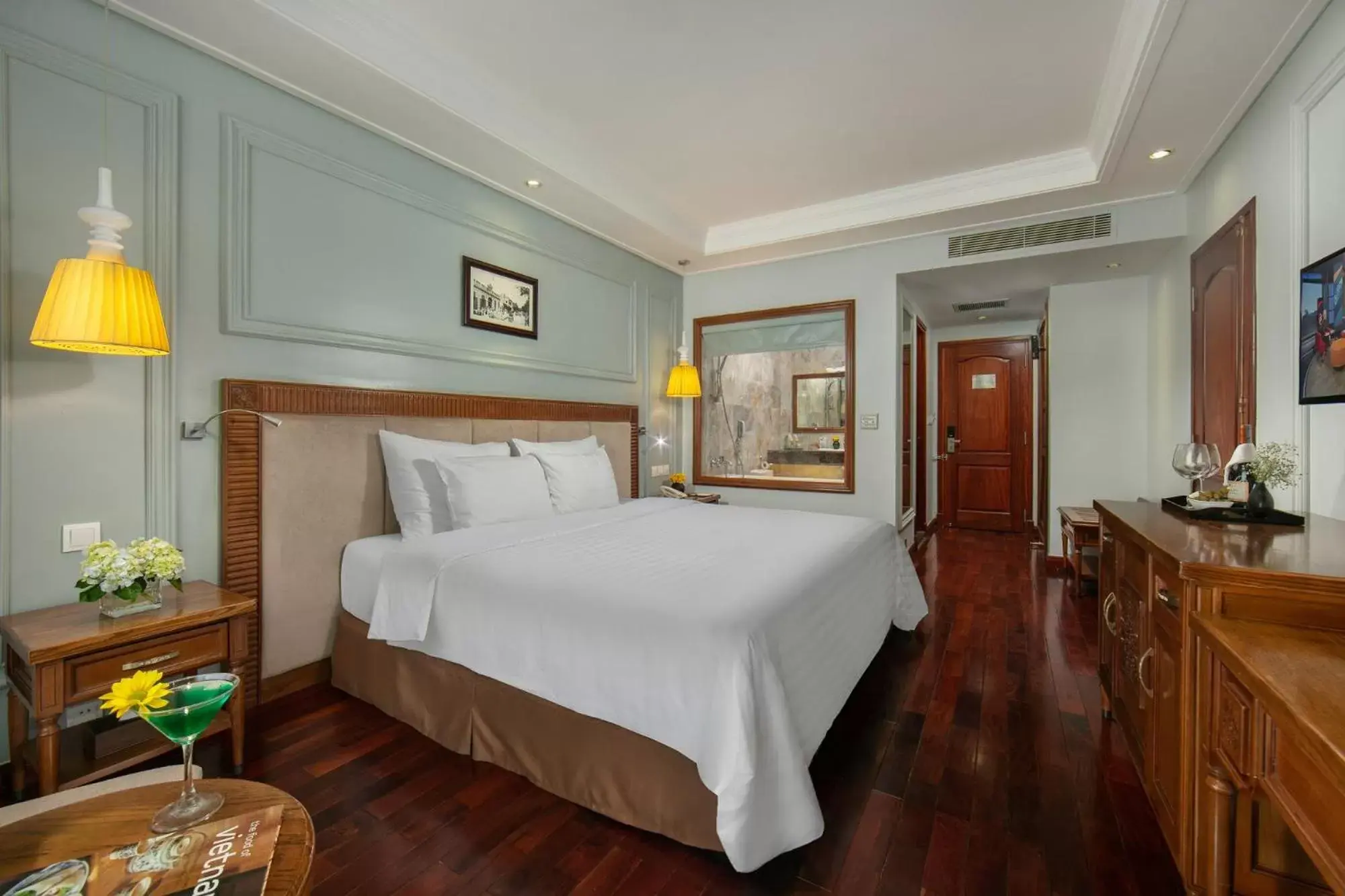 bunk bed in Hanoi Pearl Hotel