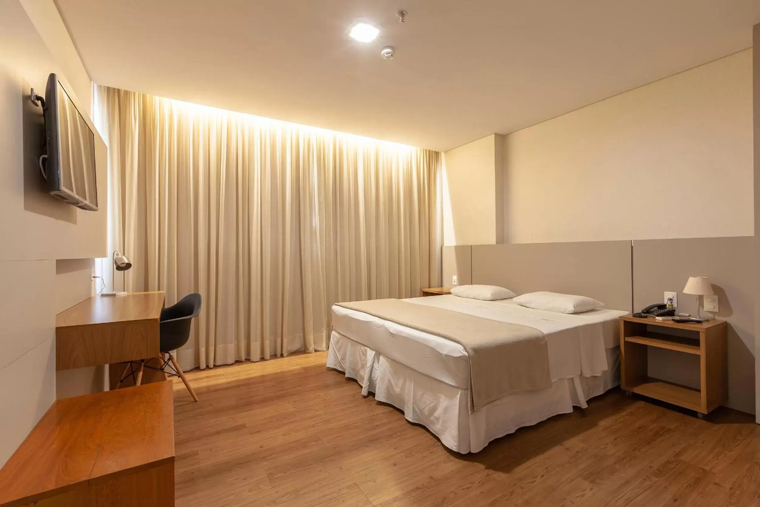 Photo of the whole room, Bed in Tri Hotel Executive Brusque Photo of the whole room, Bed in Tri Hotel Executive Brusque