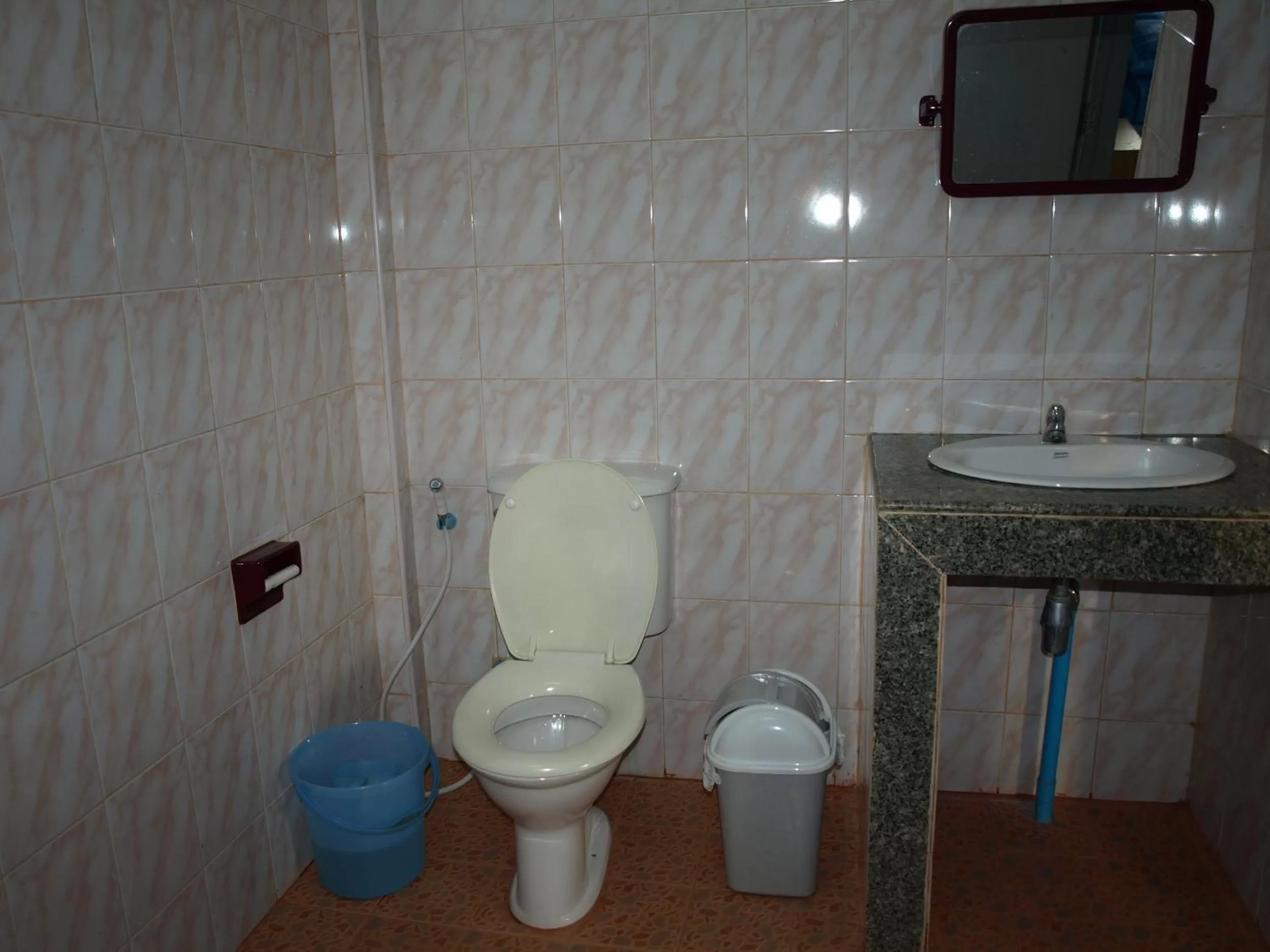 Bathroom in Khao Sok Palmview Resort