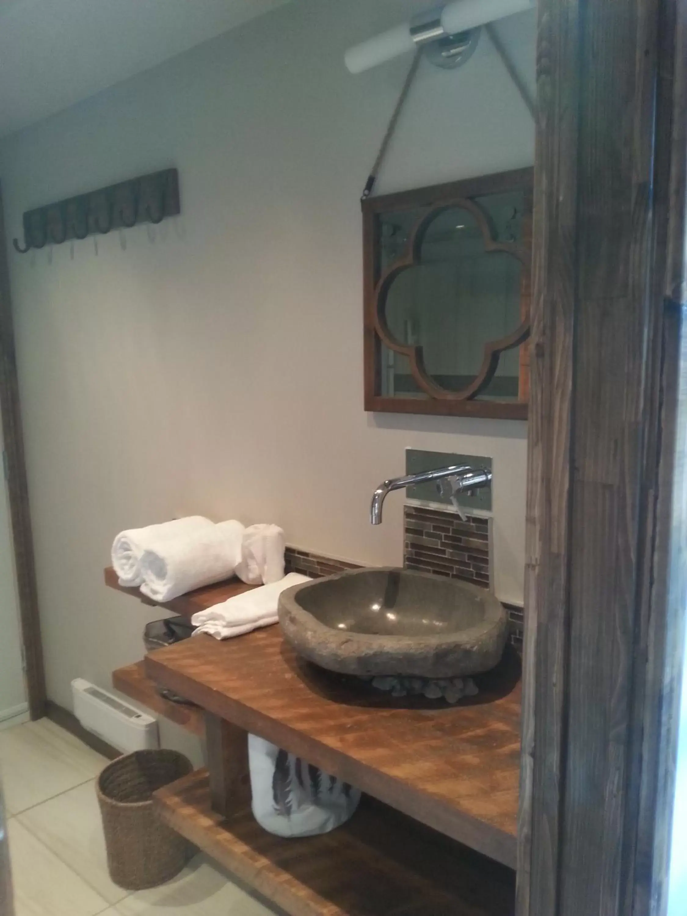 Bathroom, Coffee/Tea Facilities in Domaine de la Baie, Les Suites