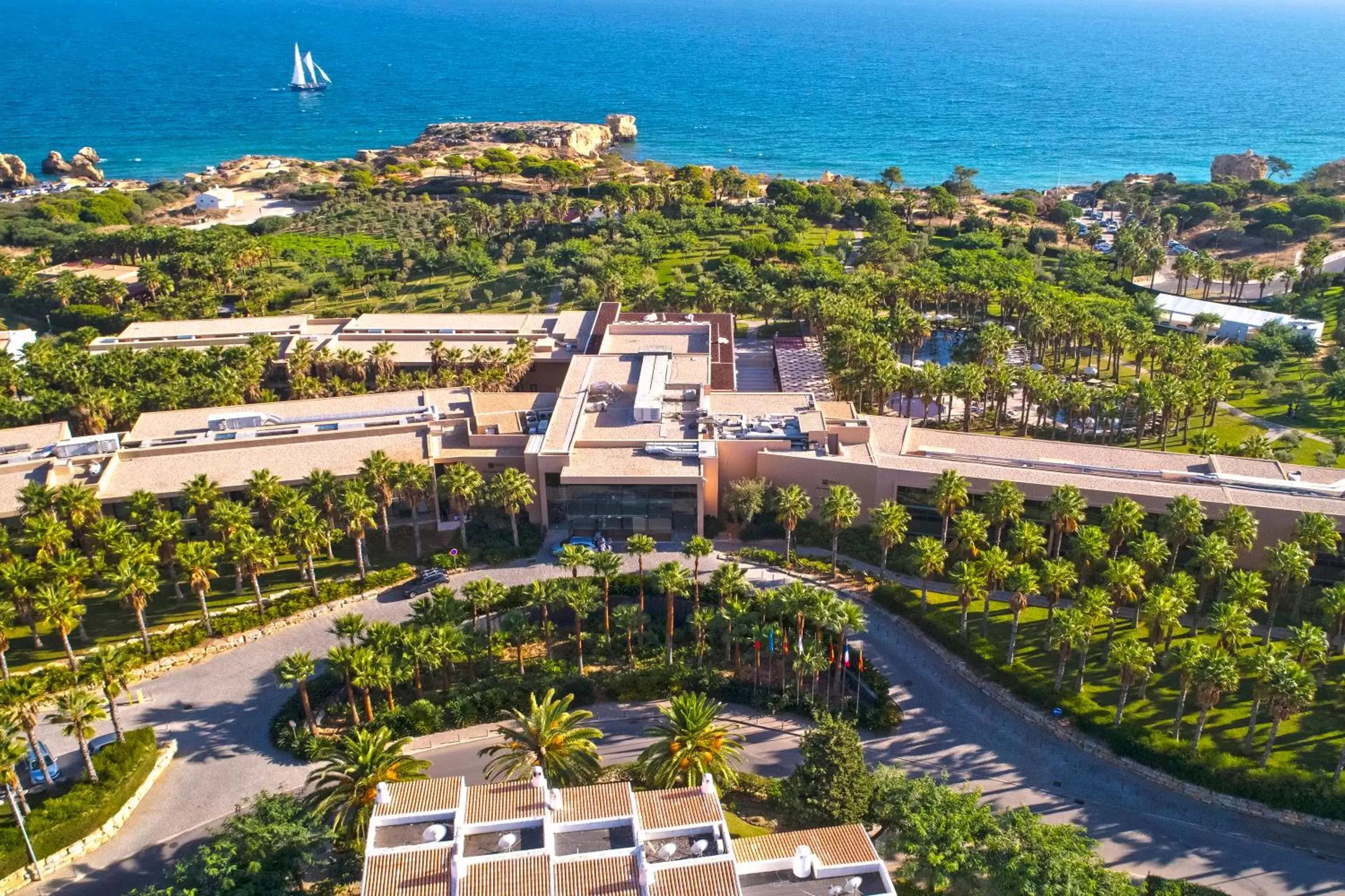 Property building, Bird's-eye View in NAU Sao Rafael Atlantico