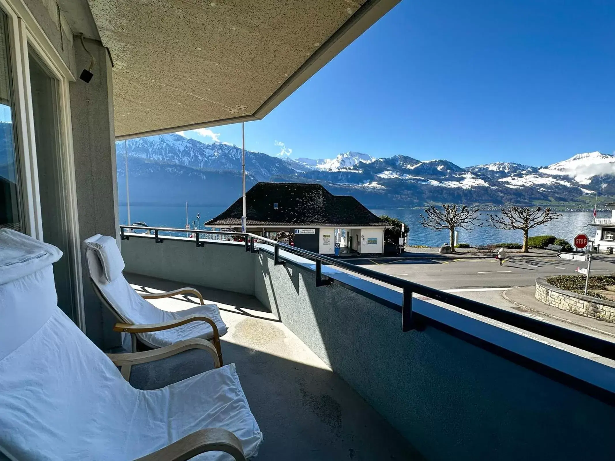View (from property/room), Balcony/Terrace in Seehotel Riviera at Lake Lucerne