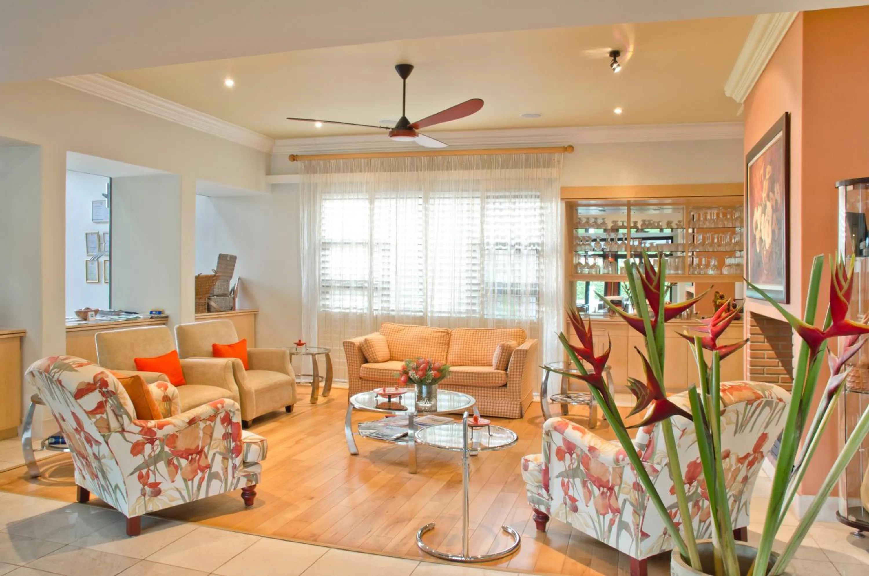 Lounge or bar in Schneiders Boutique Hotel