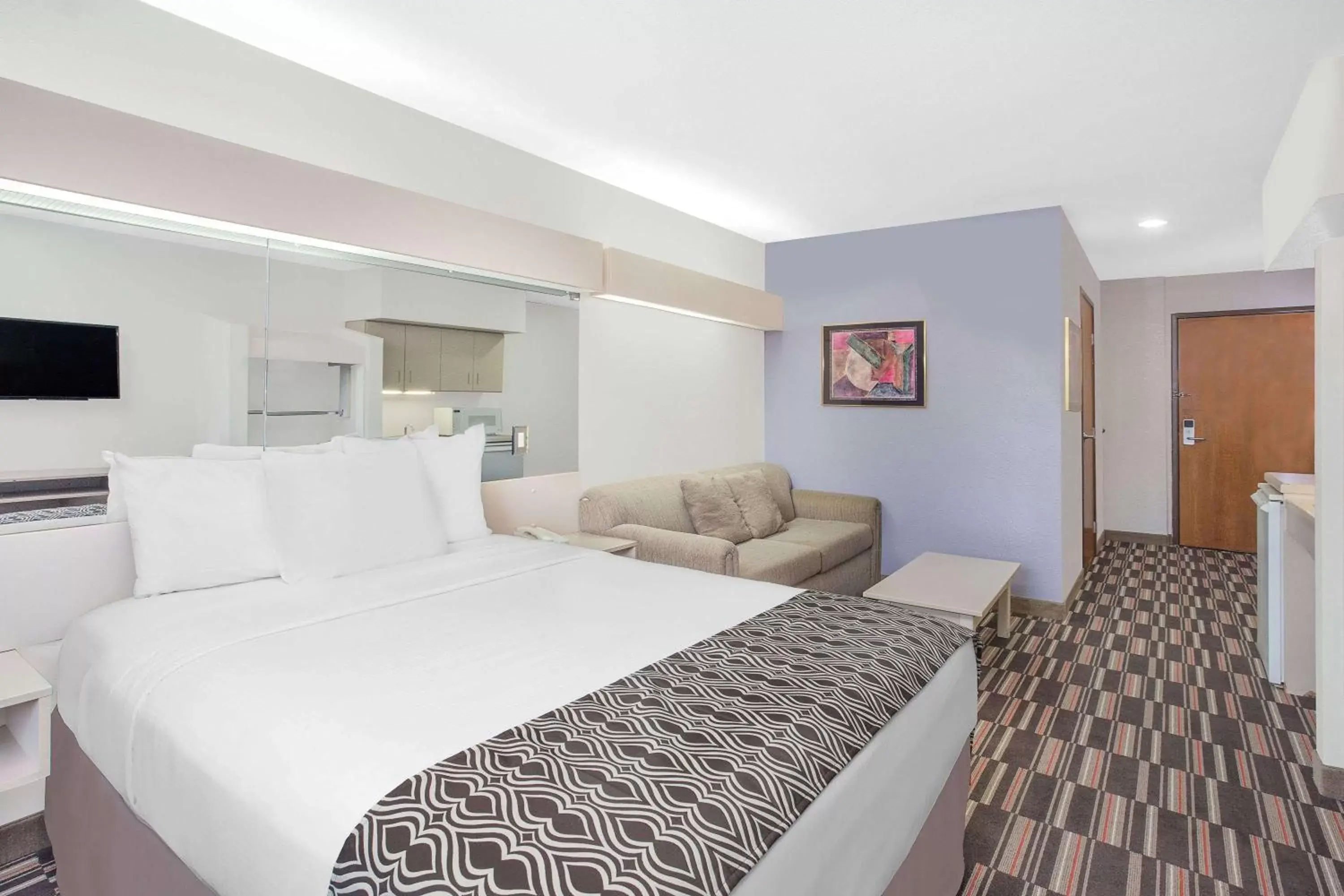 Photo of the whole room, Bed in Microtel Inn and Suites by Wyndham Appleton Photo of the whole room, Bed in Microtel Inn and Suites by Wyndham Appleton