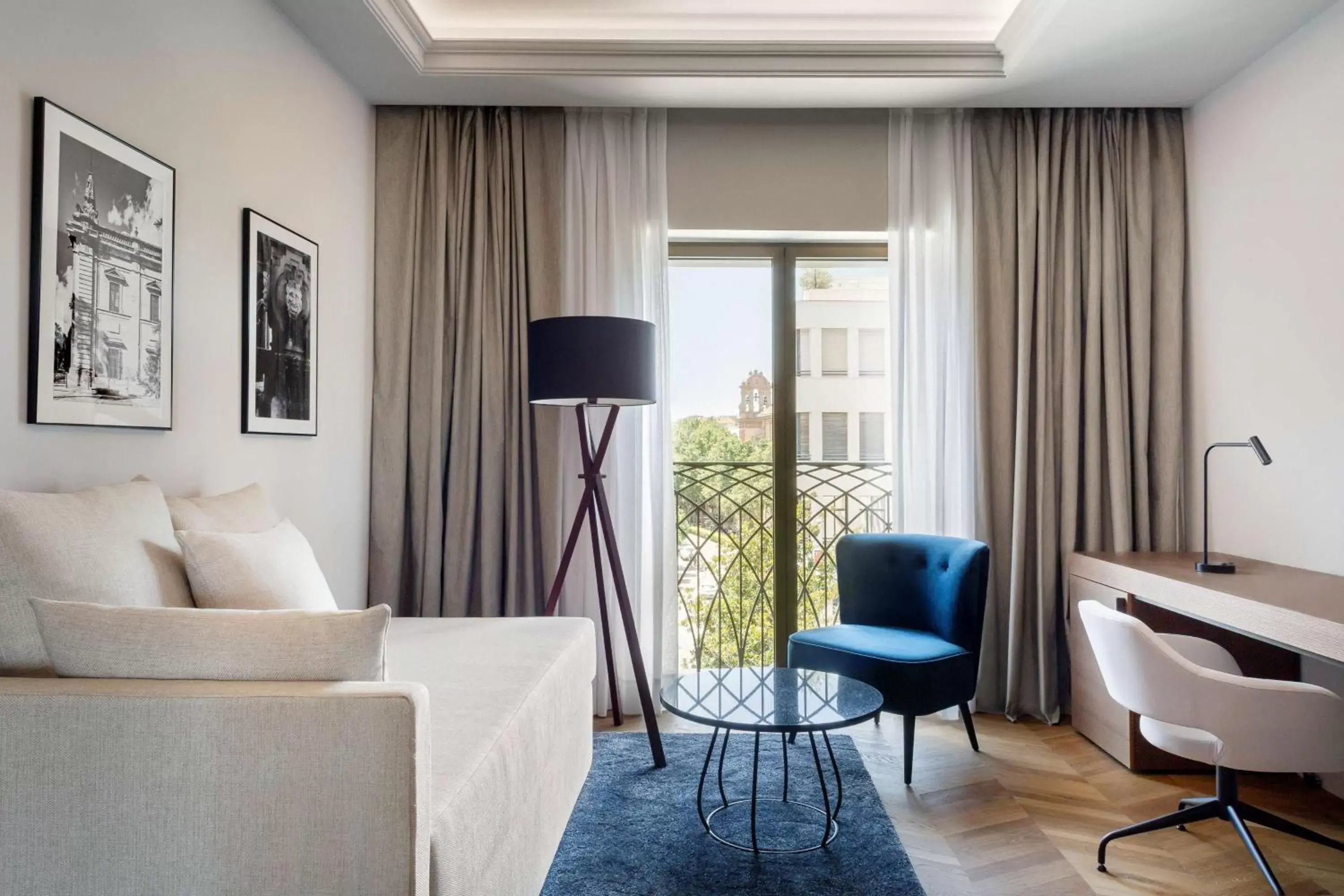 Living room, Seating Area in Radisson Collection Hotel, Magdalena Plaza Sevilla