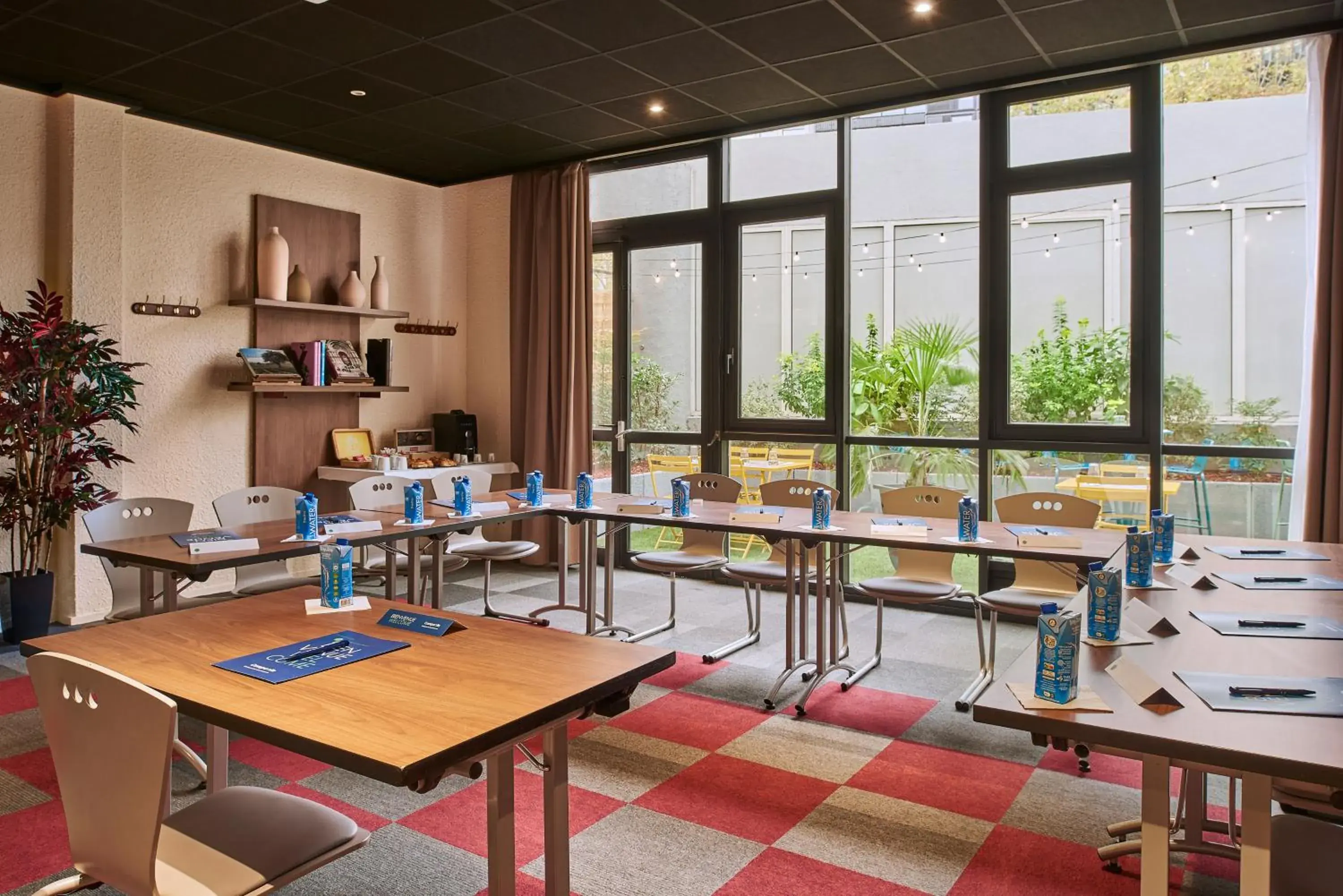 Meeting/conference room, Restaurant/Places to Eat in Campanile Paris Sud - Porte D'Orleans - Arcueil
