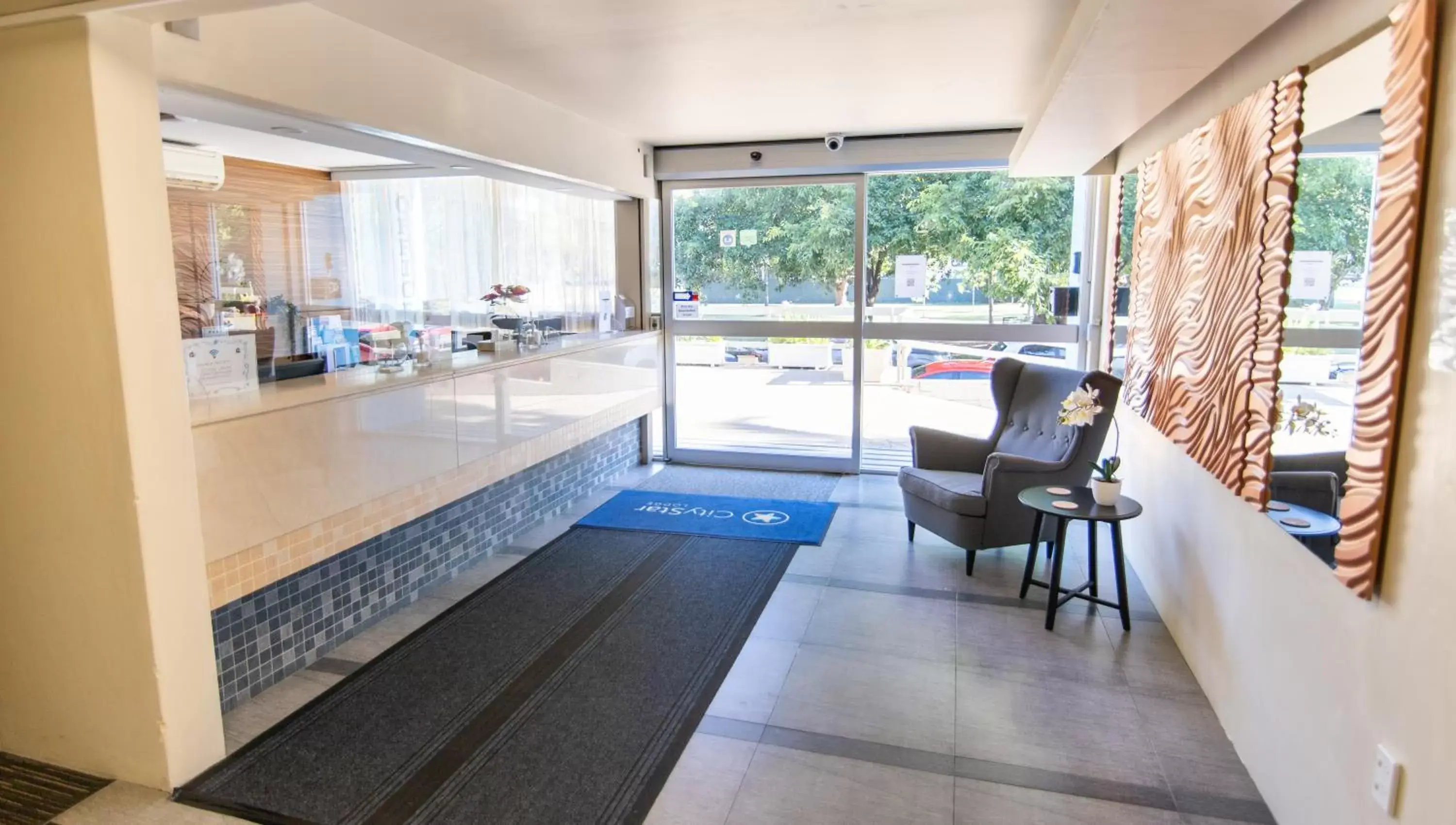 Lobby or reception, Swimming Pool in City Star Lodge