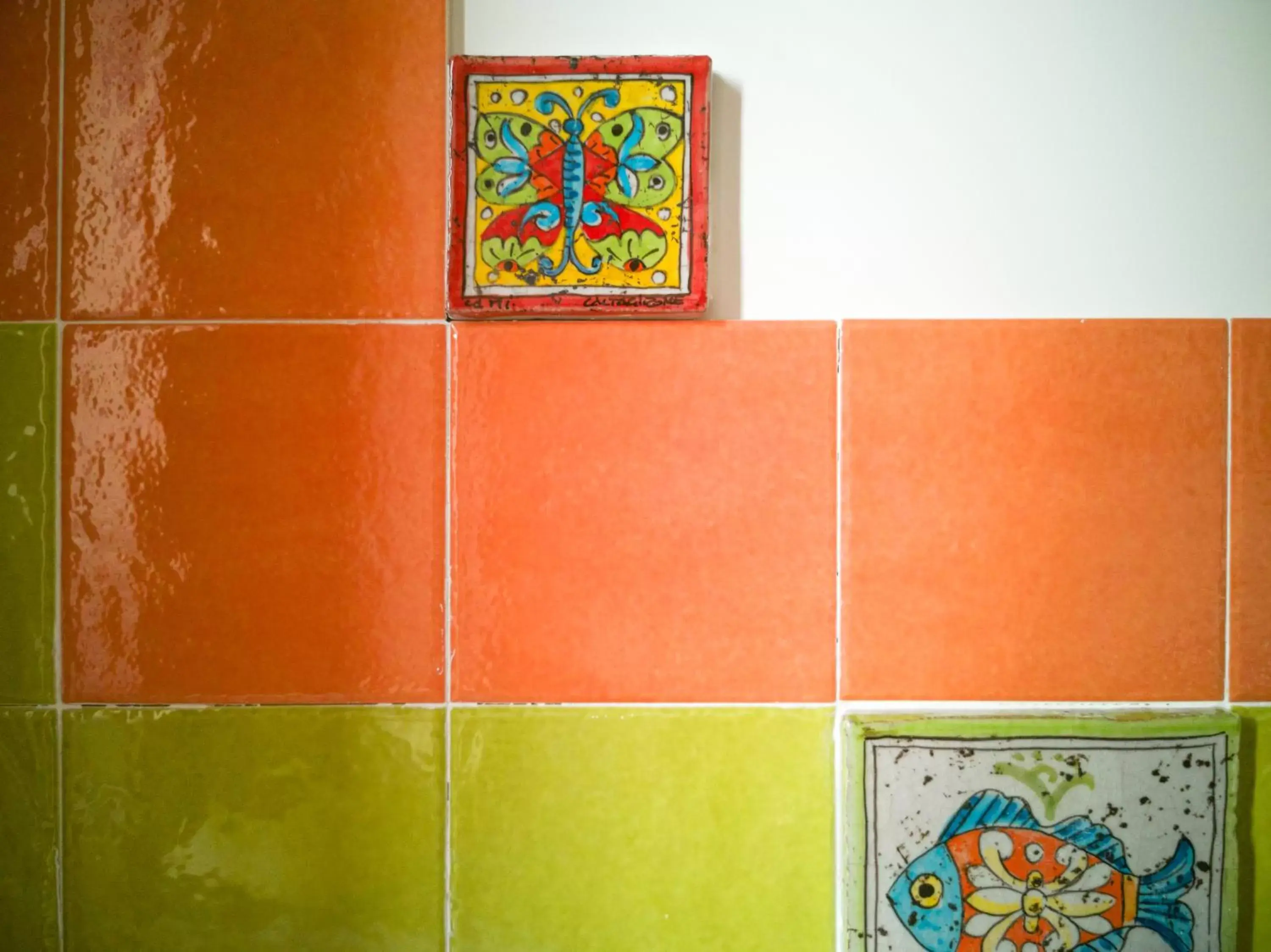 Decorative detail, Bathroom in 5 sirene