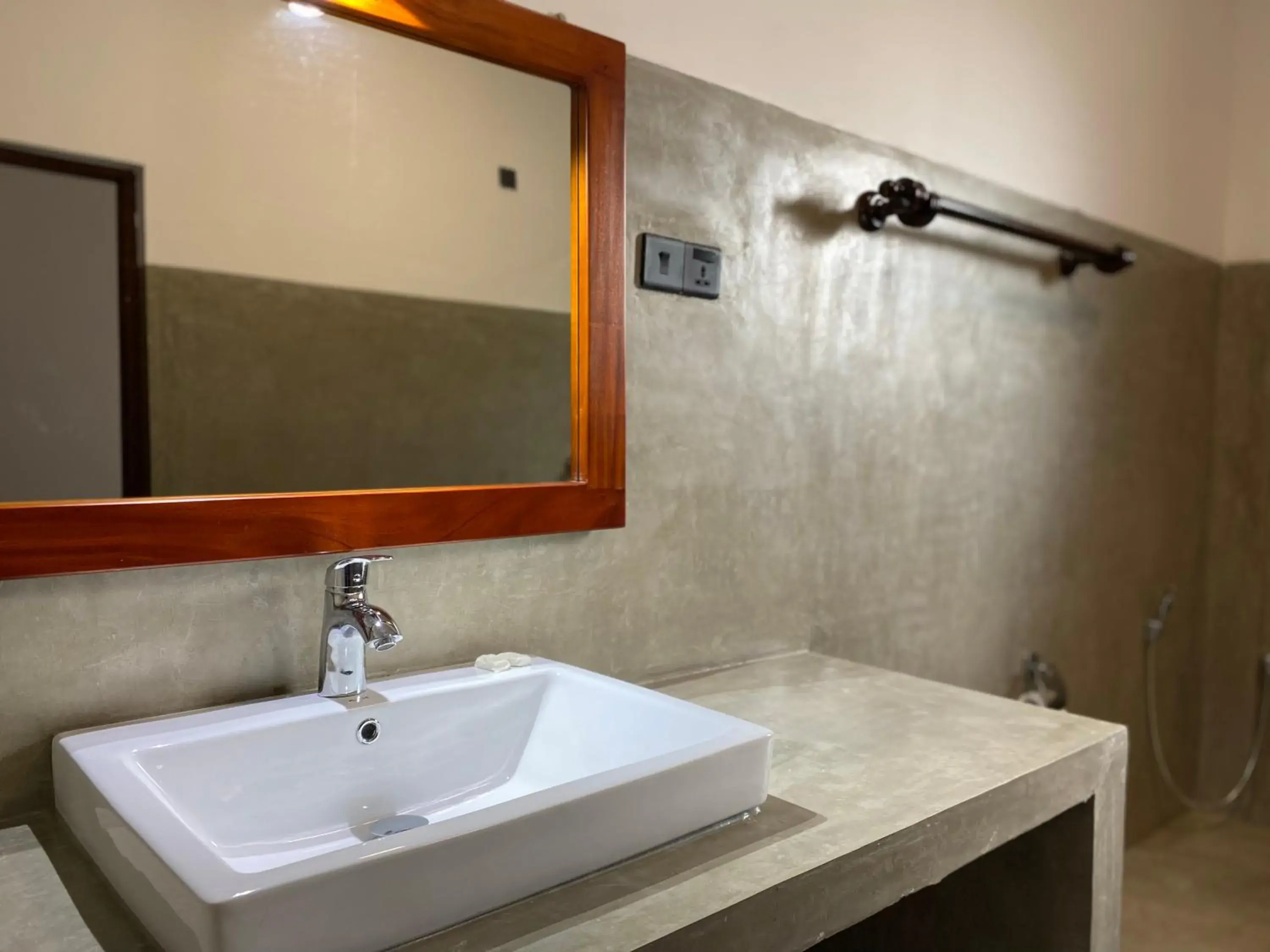 Bathroom in Hanthana House