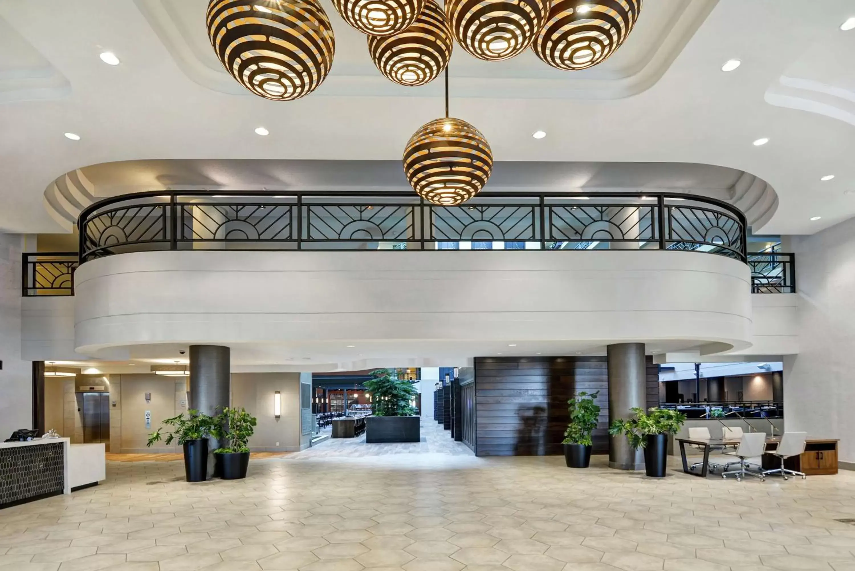 Lobby or reception, Lobby/Reception in Embassy Suites by Hilton Minneapolis Airport
