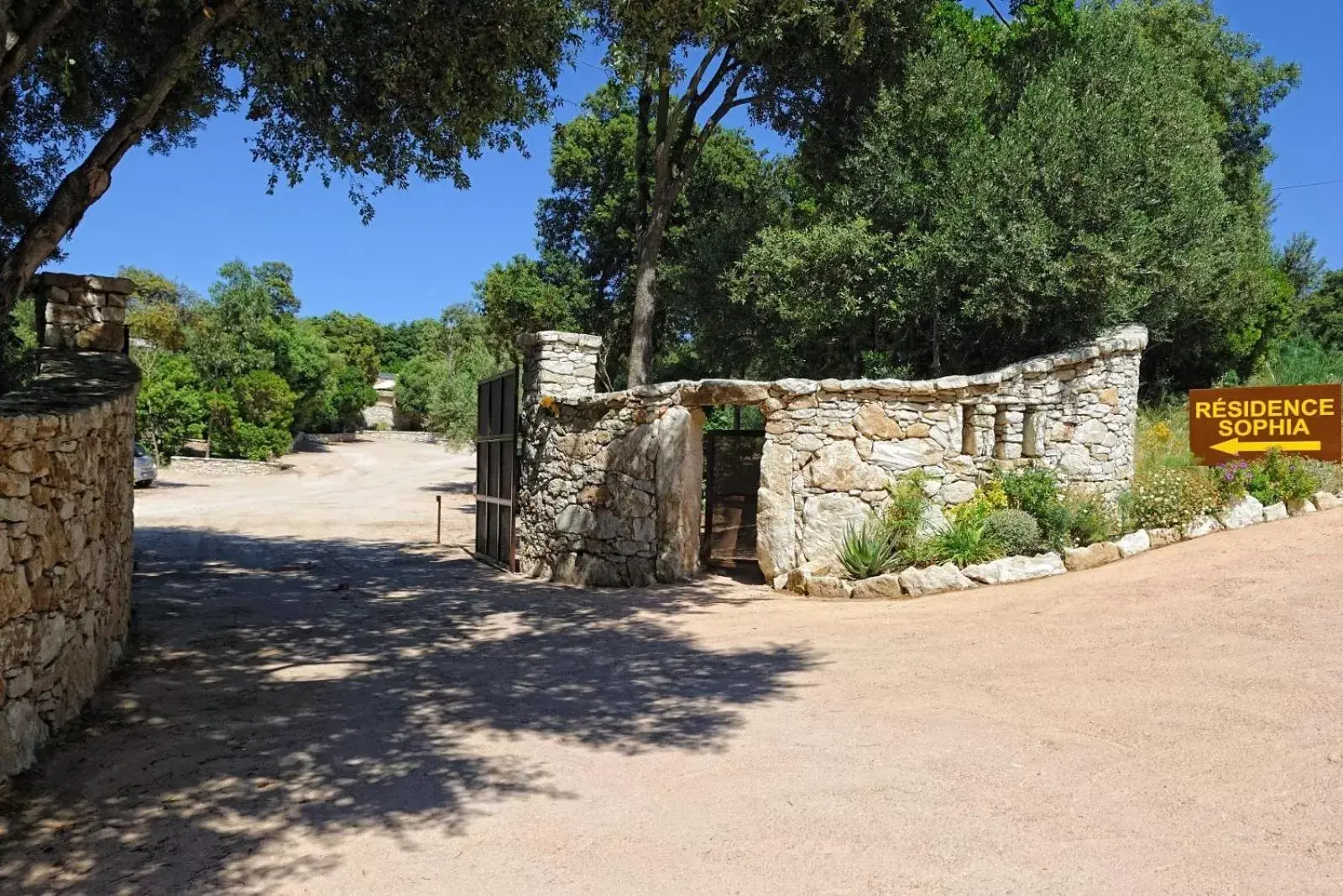 Area and facilities, Facade/Entrance in Résidence Sophia