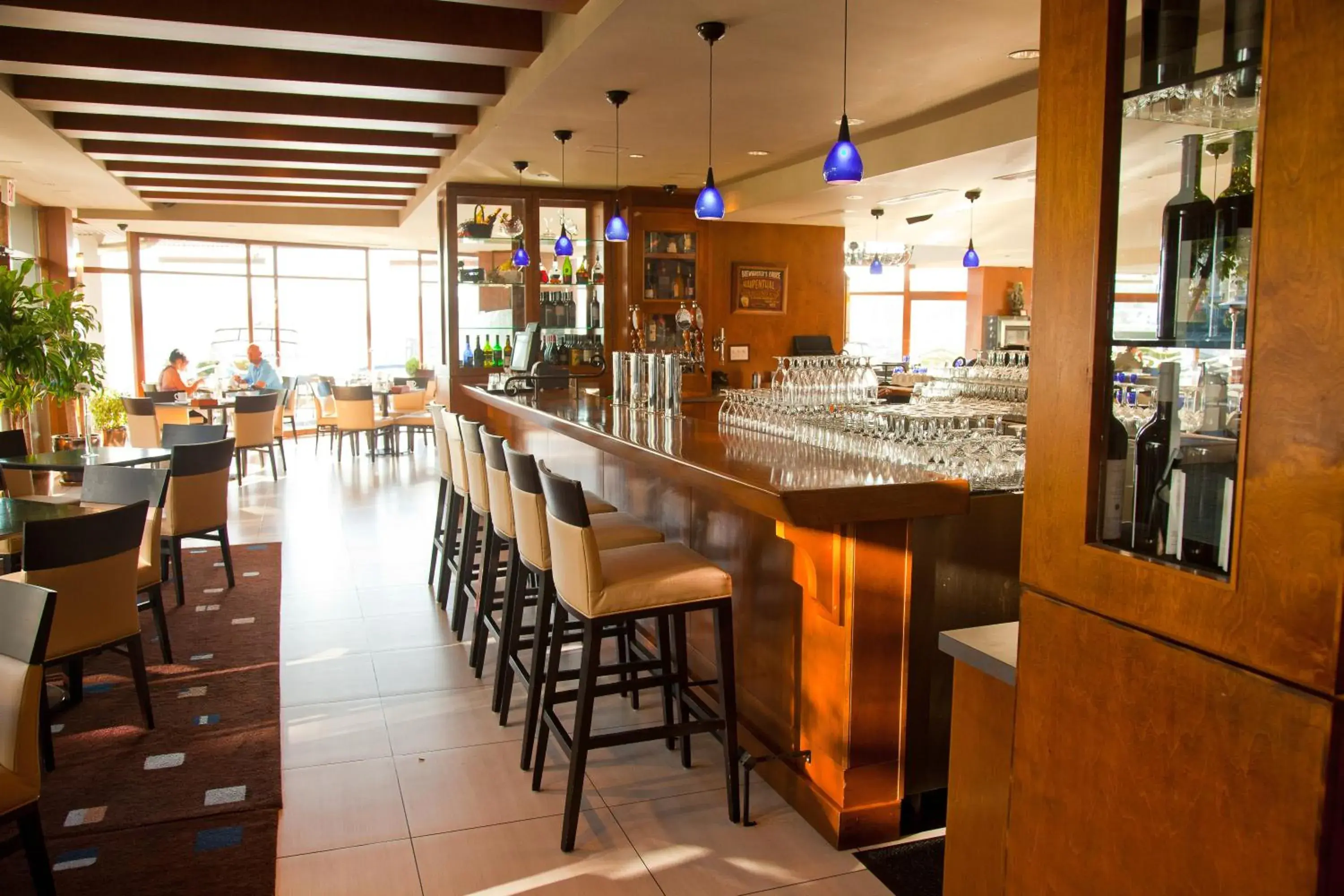 Restaurant/places to eat in Granville Island Hotel Restaurant/places to eat in Granville Island Hotel