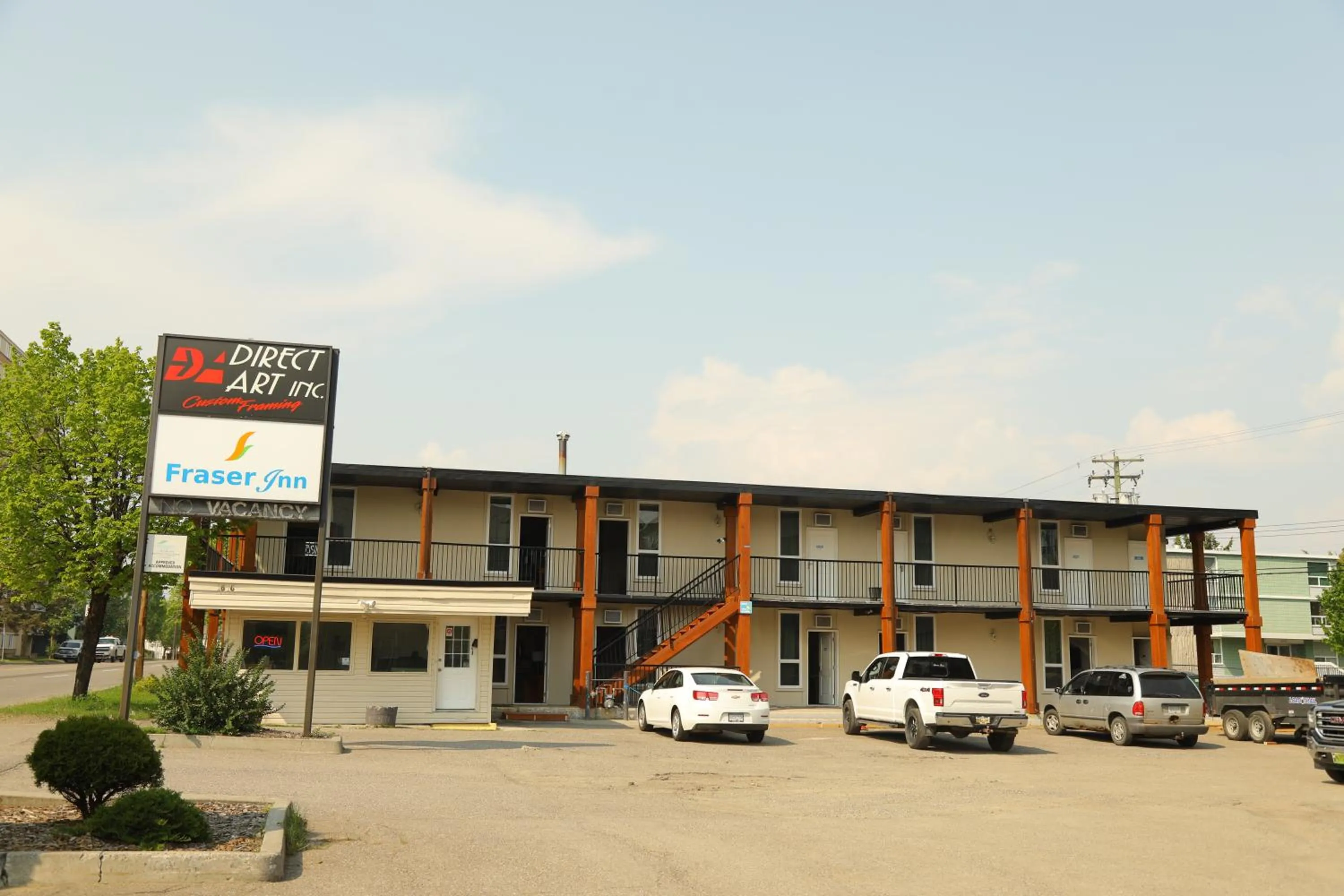 Property Building in Fraser Inn