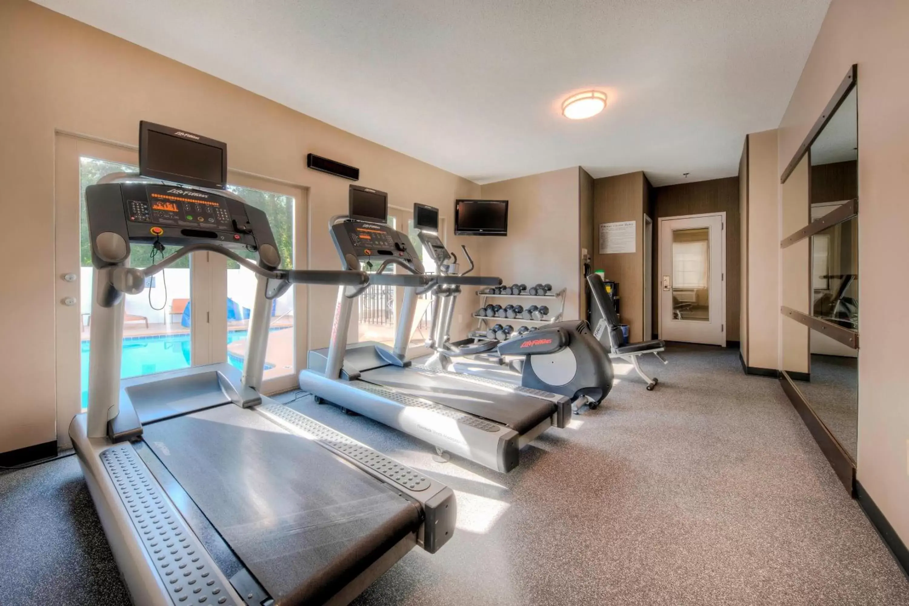 Fitness centre/facilities, Fitness Center/Facilities in Courtyard Raleigh Crabtree Valley