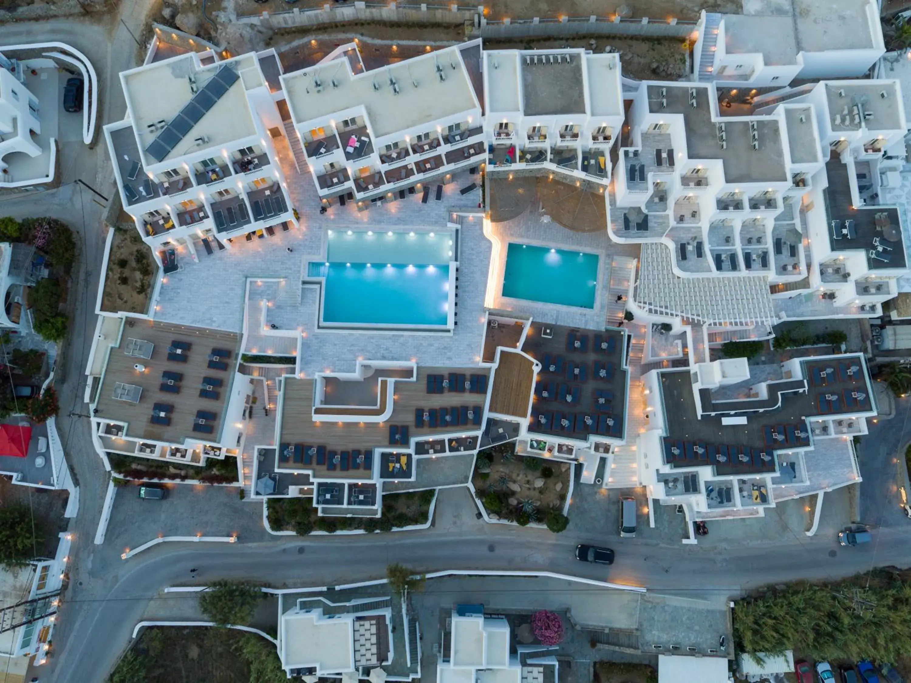 Bird's eye view, Bird's-eye View in The George Hotel Mykonos