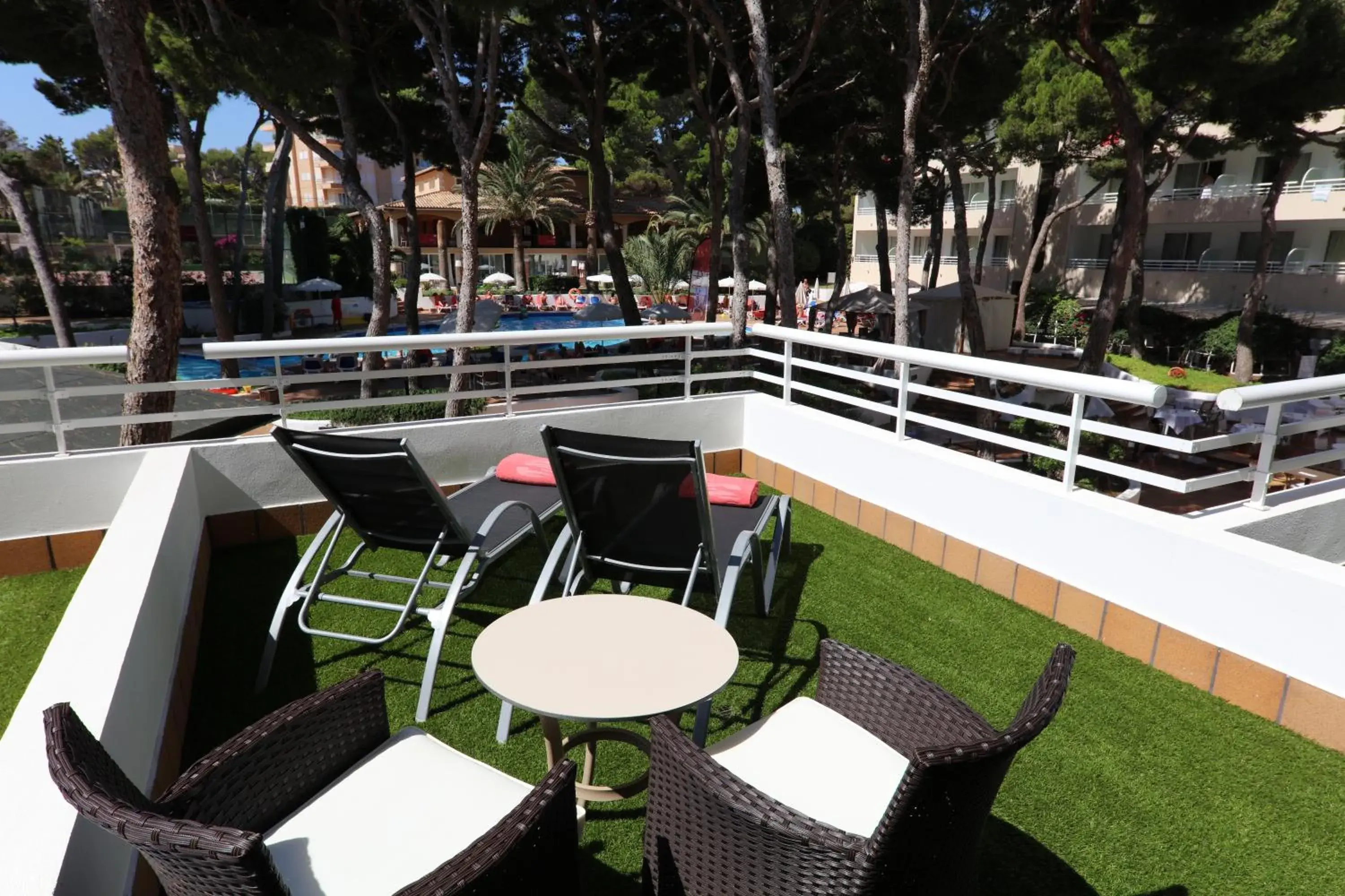 Balcony/Terrace in Hotel & Spa S'Entrador Playa